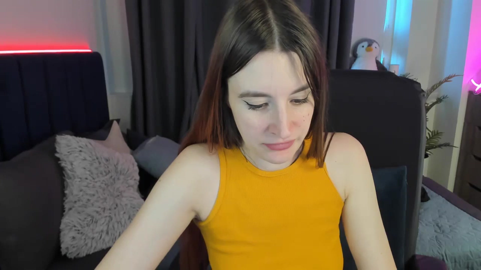 Gallery image thumbnail from Brocard's myfreecams stream on, 08/16/2025, 13:54 image 8 of 20