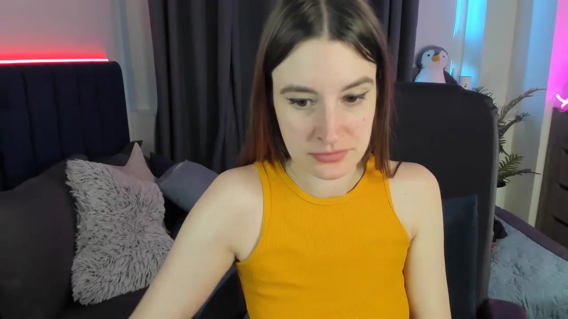 Gallery image thumbnail from Brocard's myfreecams stream on, 08/16/2025, 13:54 image 3 of 20