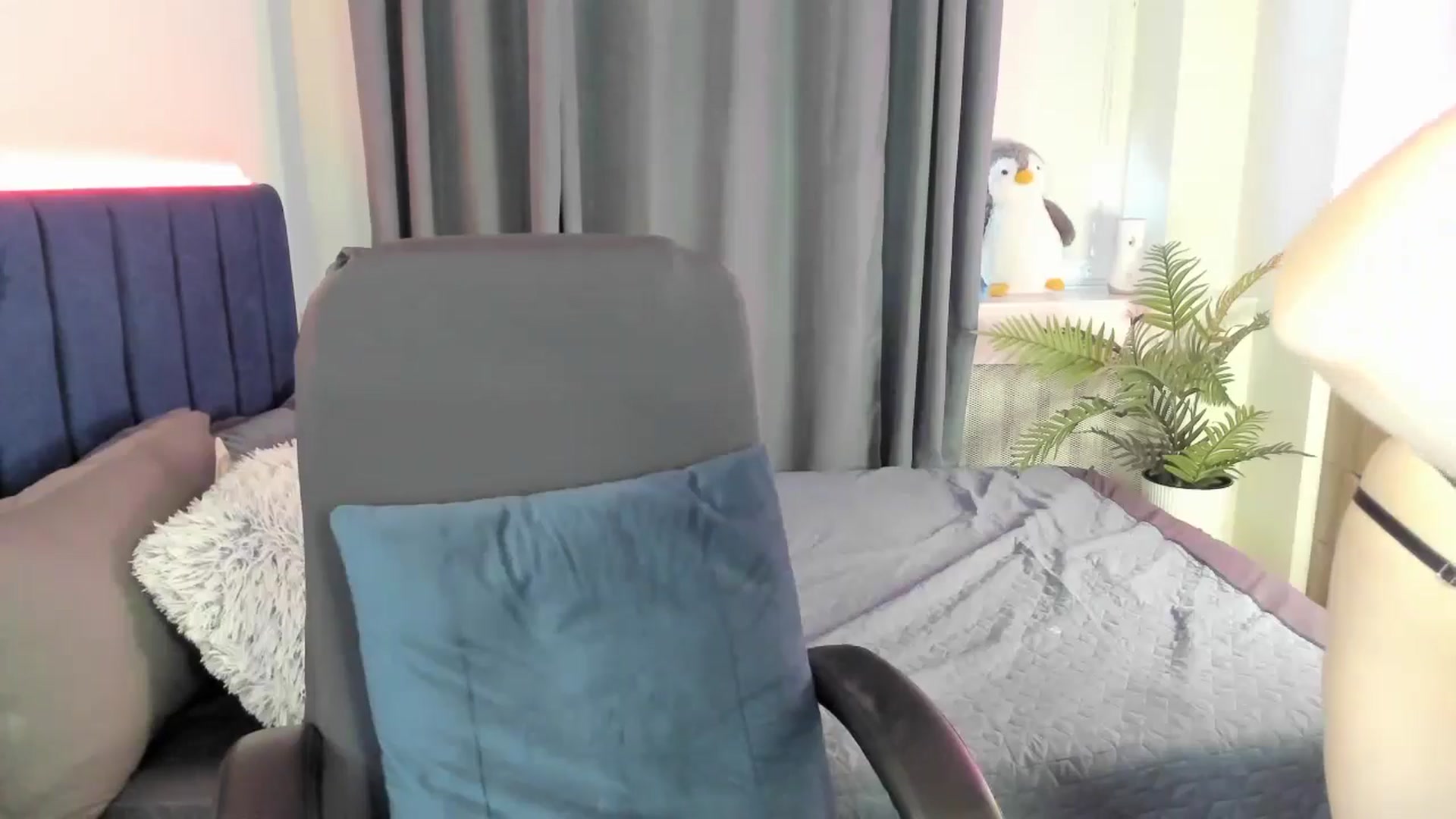 Gallery image thumbnail from Brocard's myfreecams stream on, 08/18/2025, 10:05 image 11 of 20