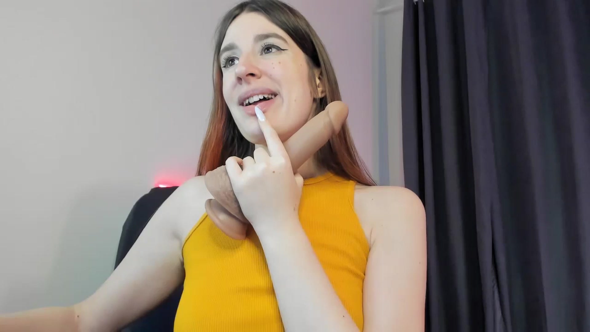Gallery image thumbnail from Brocard's myfreecams stream on, 08/18/2025, 10:27 image 17 of 20