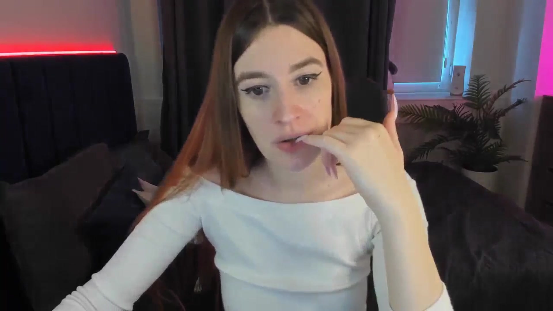 Gallery image thumbnail from Brocard's myfreecams stream on, 08/25/2025, 08:49 image 4 of 20