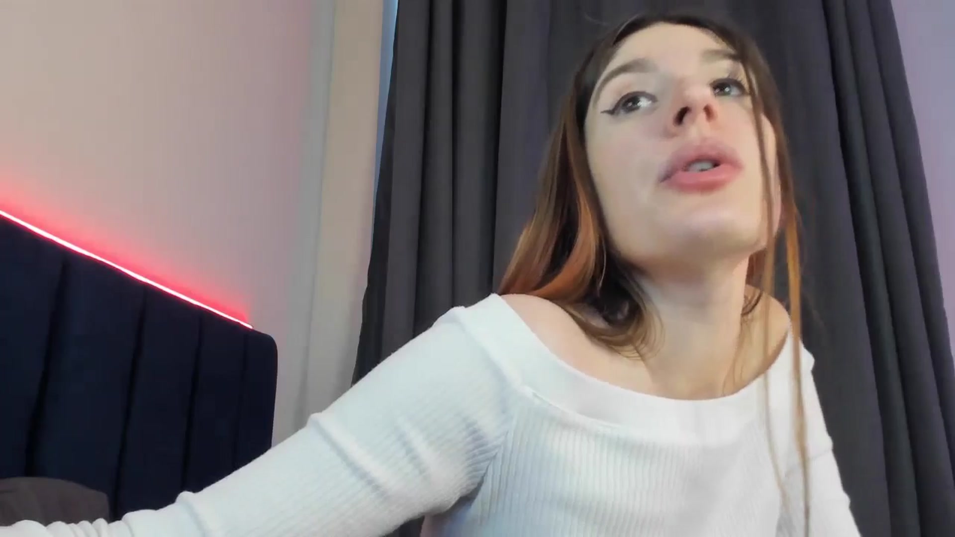 Gallery image thumbnail from Brocard's myfreecams stream on, 08/26/2025, 10:27 image 19 of 20