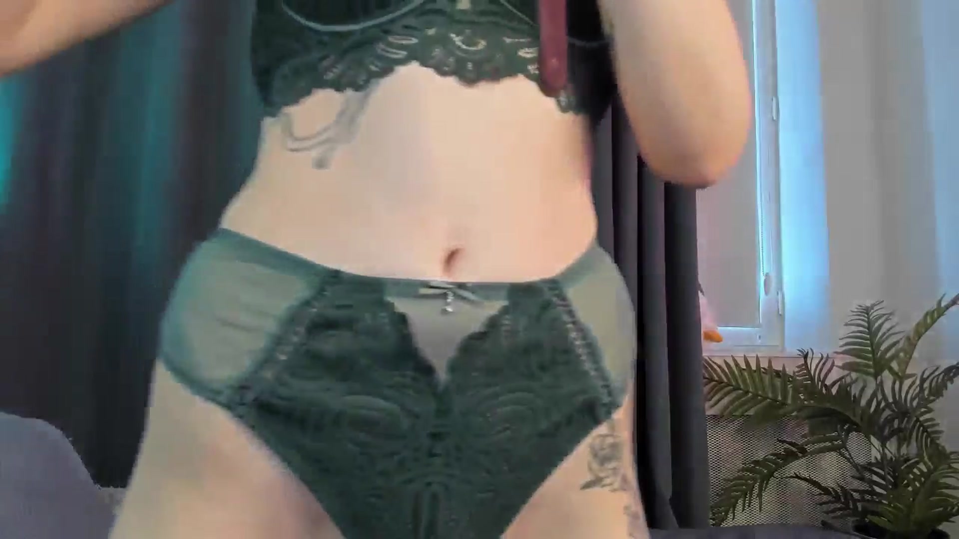 Gallery image thumbnail from Brocard's myfreecams stream on, 10/21/2025, 12:18 image 10 of 20