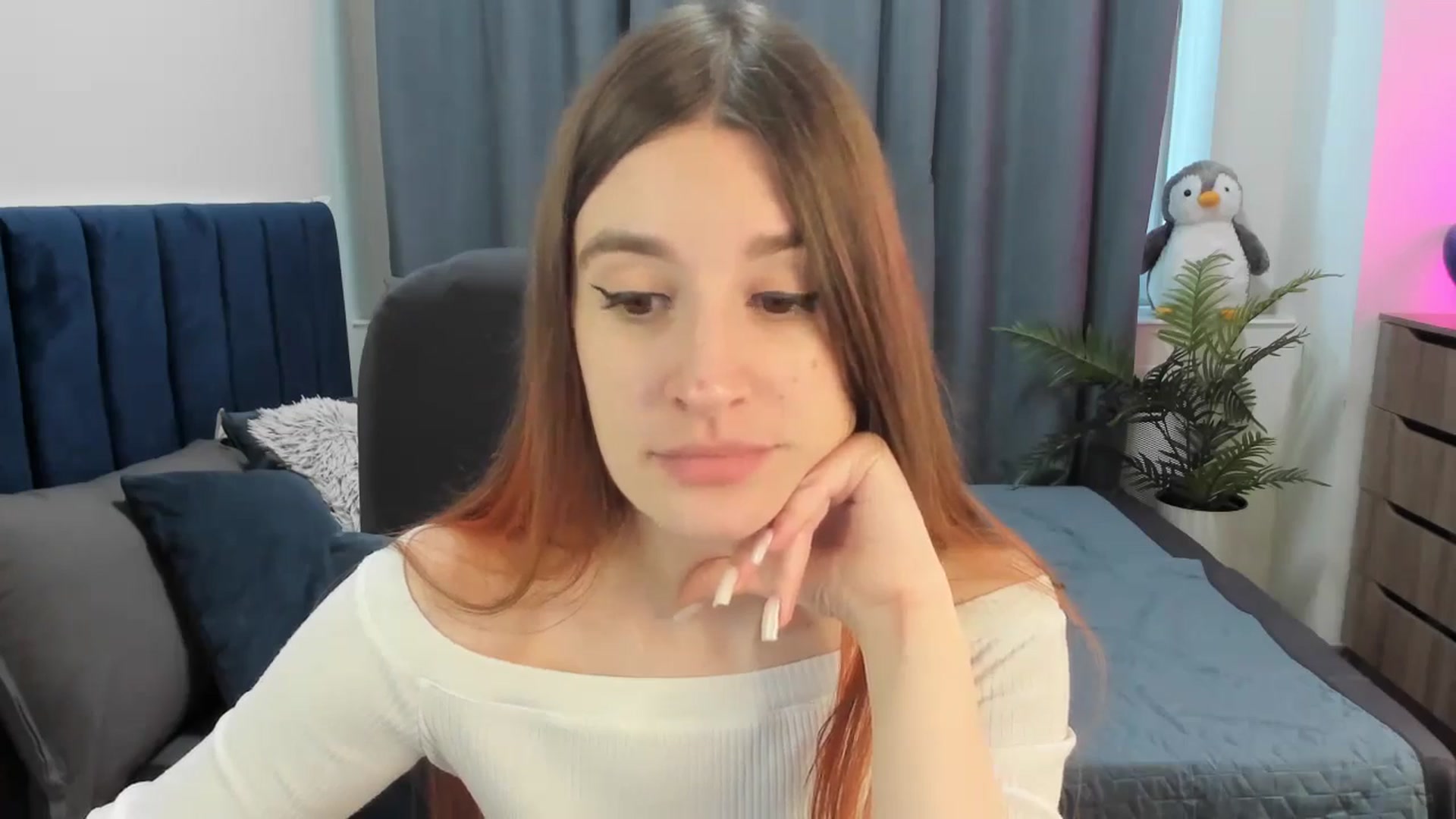 Gallery image thumbnail from Brocard's myfreecams stream on, 10/27/2025, 09:50 image 2 of 20