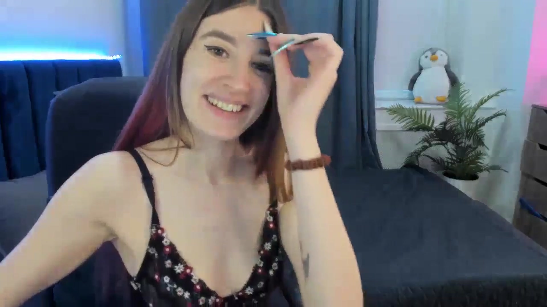 Gallery image thumbnail from Brocard's myfreecams stream on, 11/01/2025, 10:23 image 18 of 20