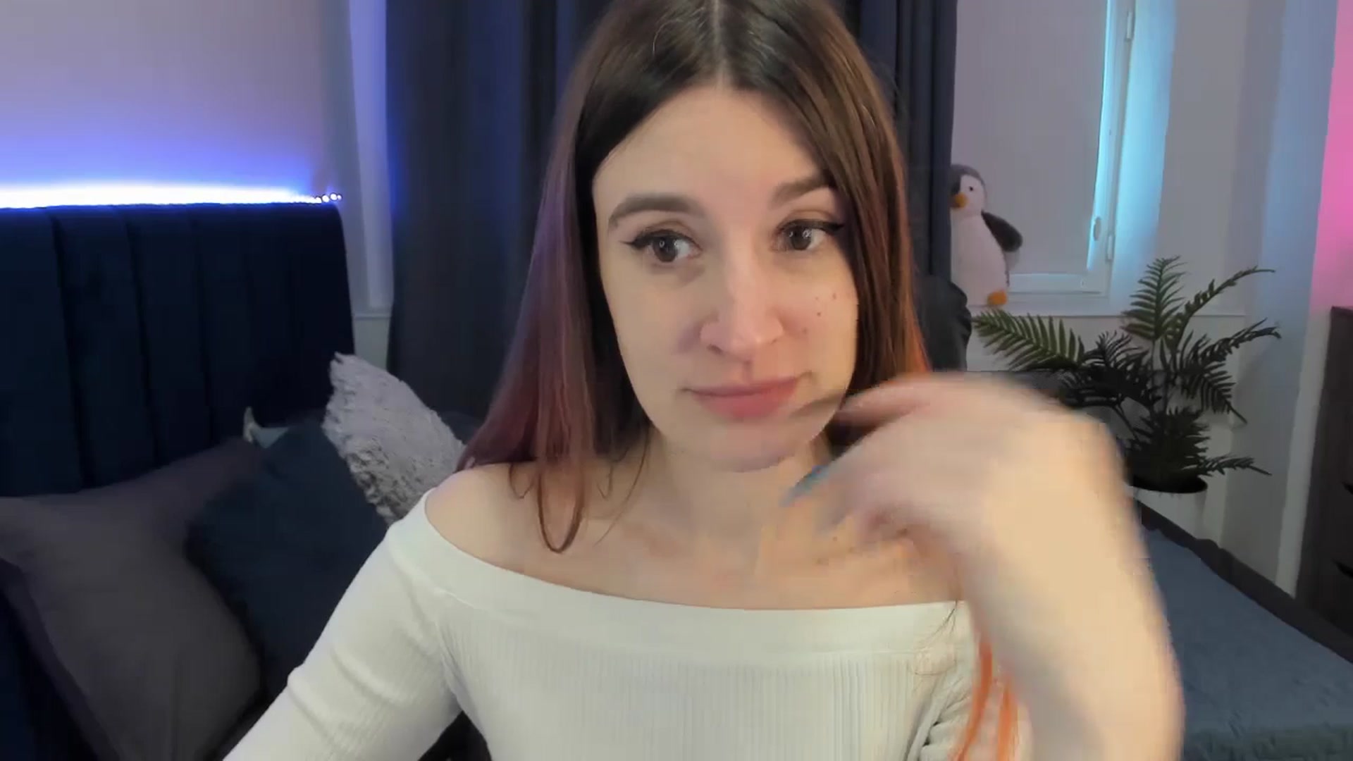 Gallery image thumbnail from Brocard's myfreecams stream on, 11/02/2025, 10:36 image 20 of 20