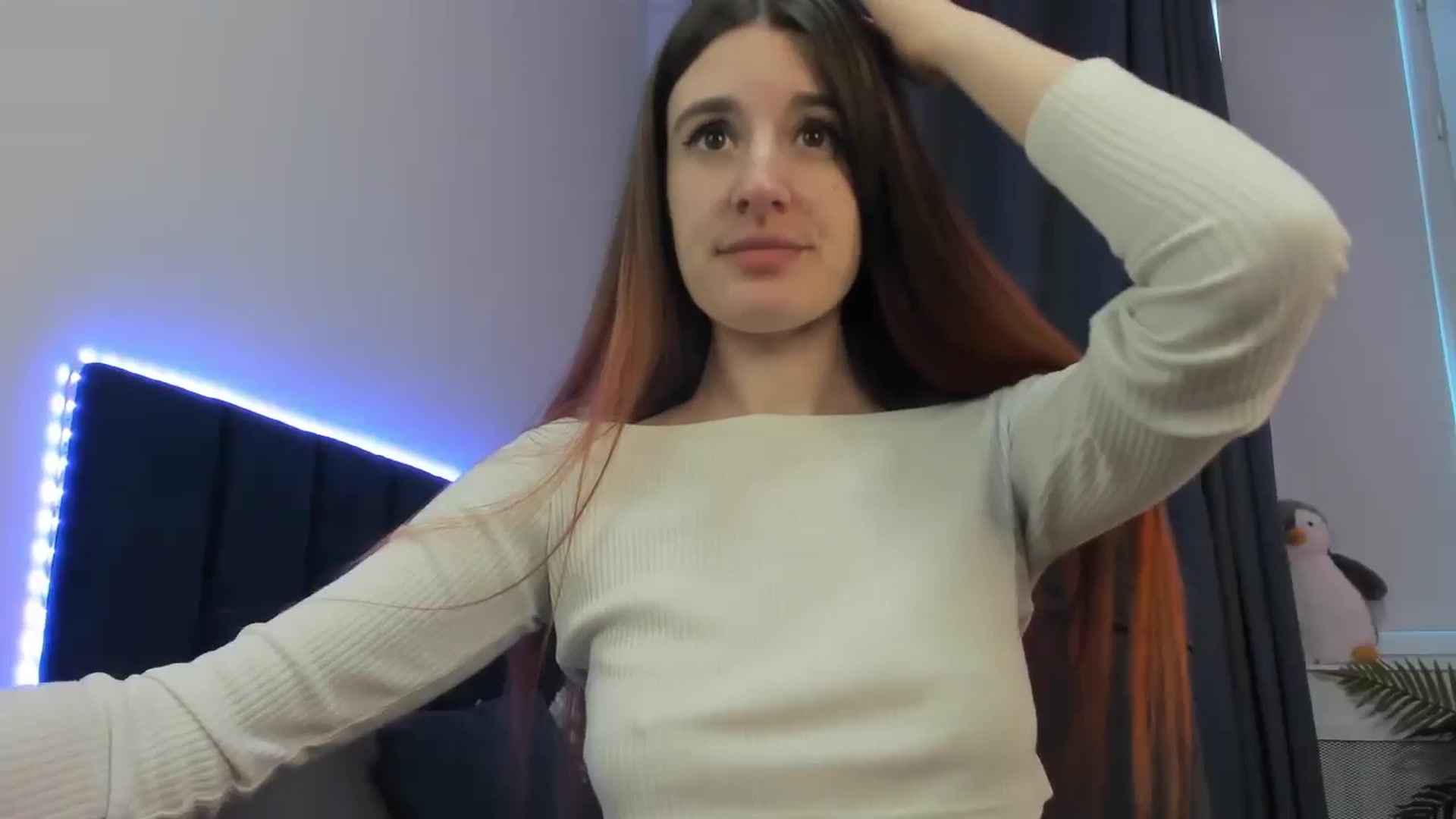 Gallery image thumbnail from Brocard's myfreecams stream on, 11/02/2025, 11:08 image 4 of 20