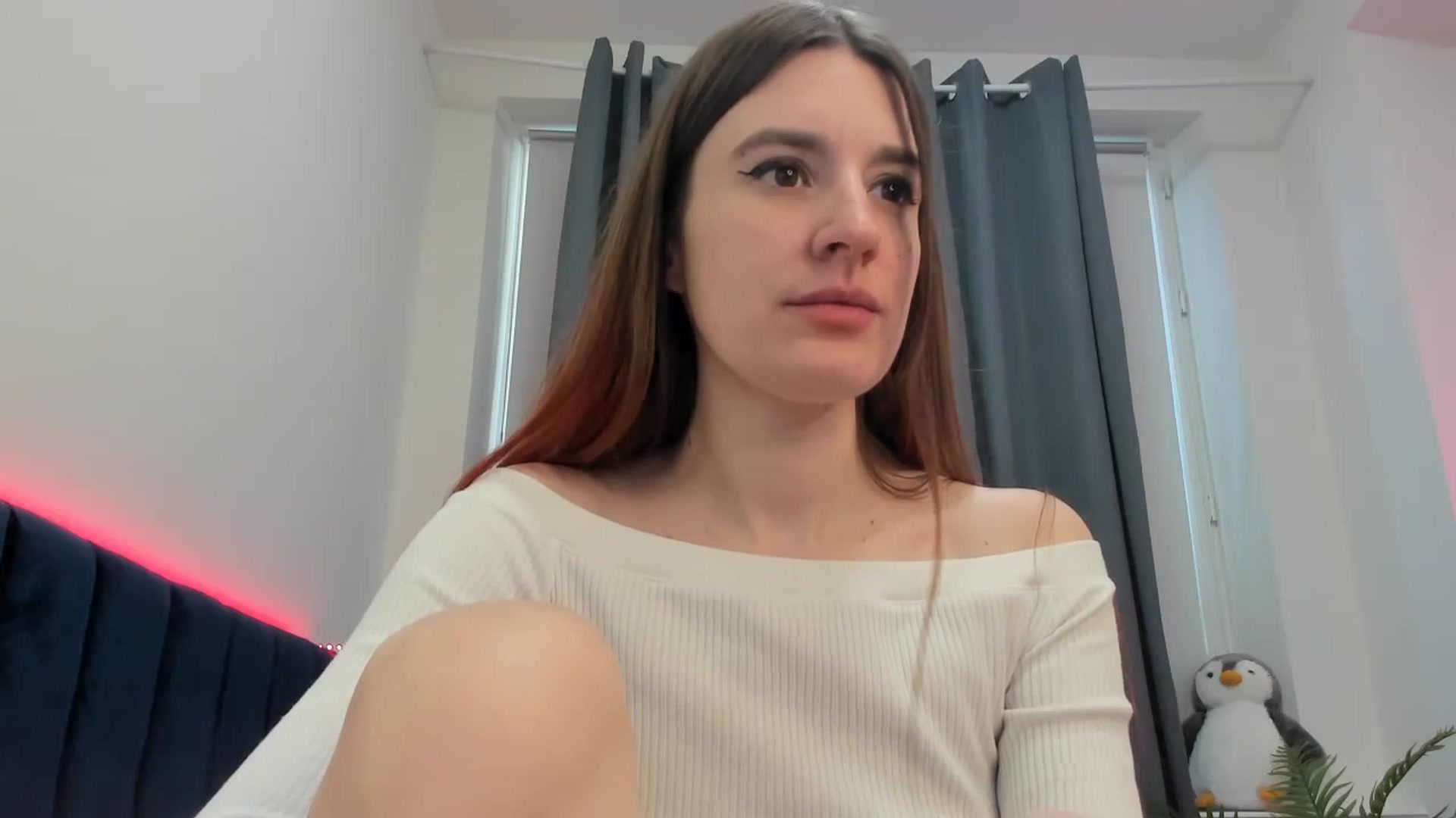 Gallery image thumbnail from Brocard's myfreecams stream on, 11/15/2025, 12:15 image 14 of 20