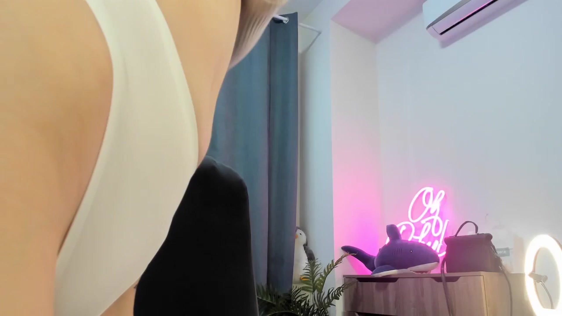 Gallery image thumbnail from Brocard's myfreecams stream on, 11/23/2025, 10:24 image 20 of 20