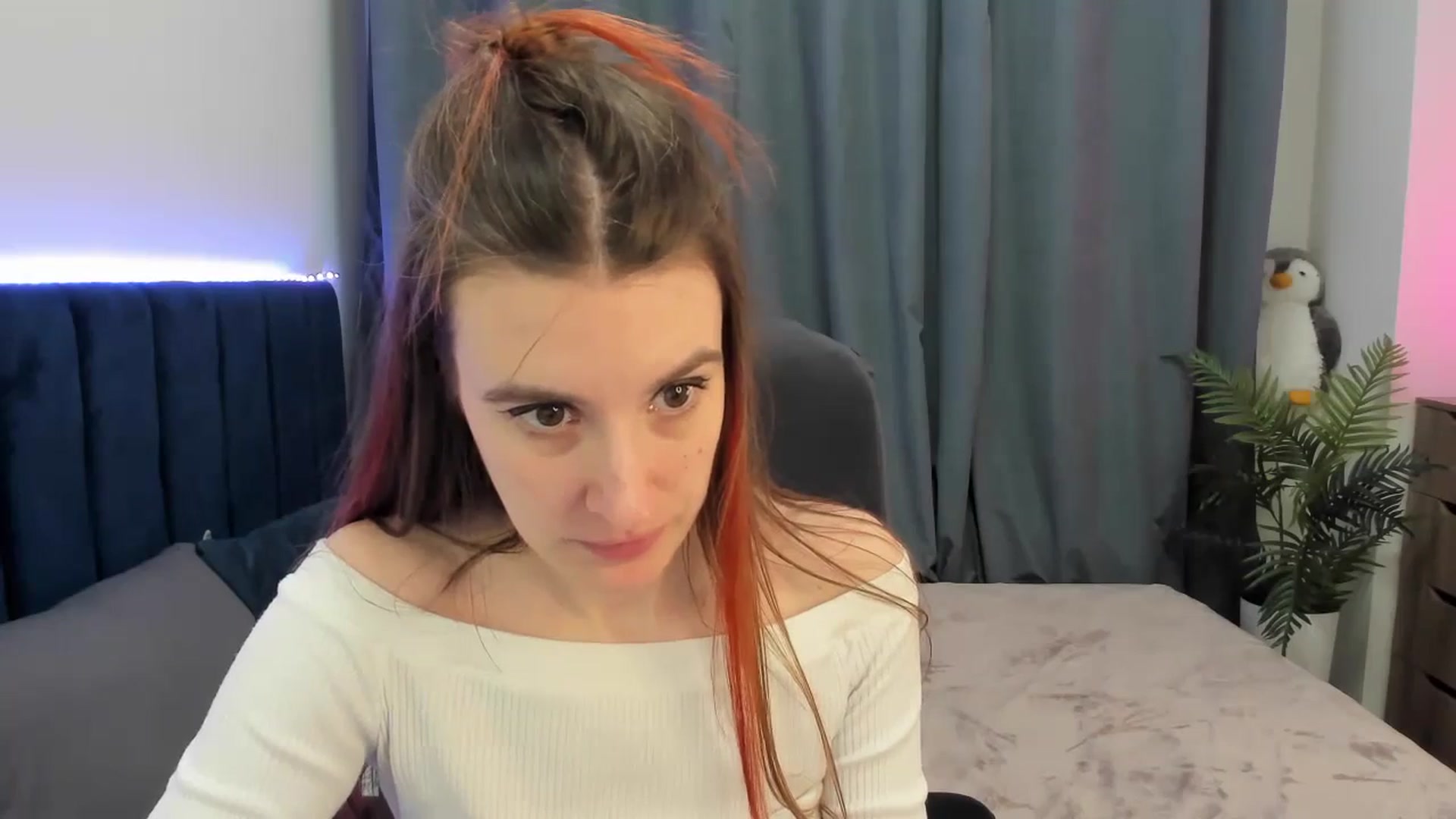 Gallery image thumbnail from Brocard's myfreecams stream on, 12/02/2025, 11:41 image 3 of 20