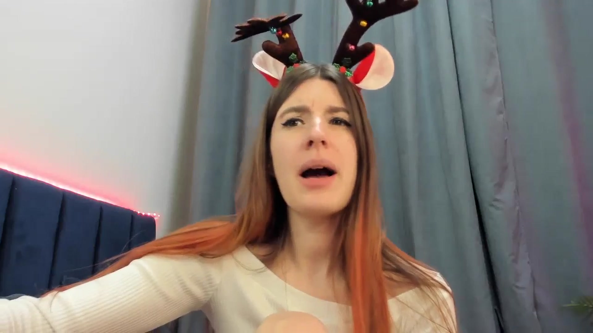 Gallery image thumbnail from Brocard's myfreecams stream on, 12/24/2025, 12:43 image 5 of 20
