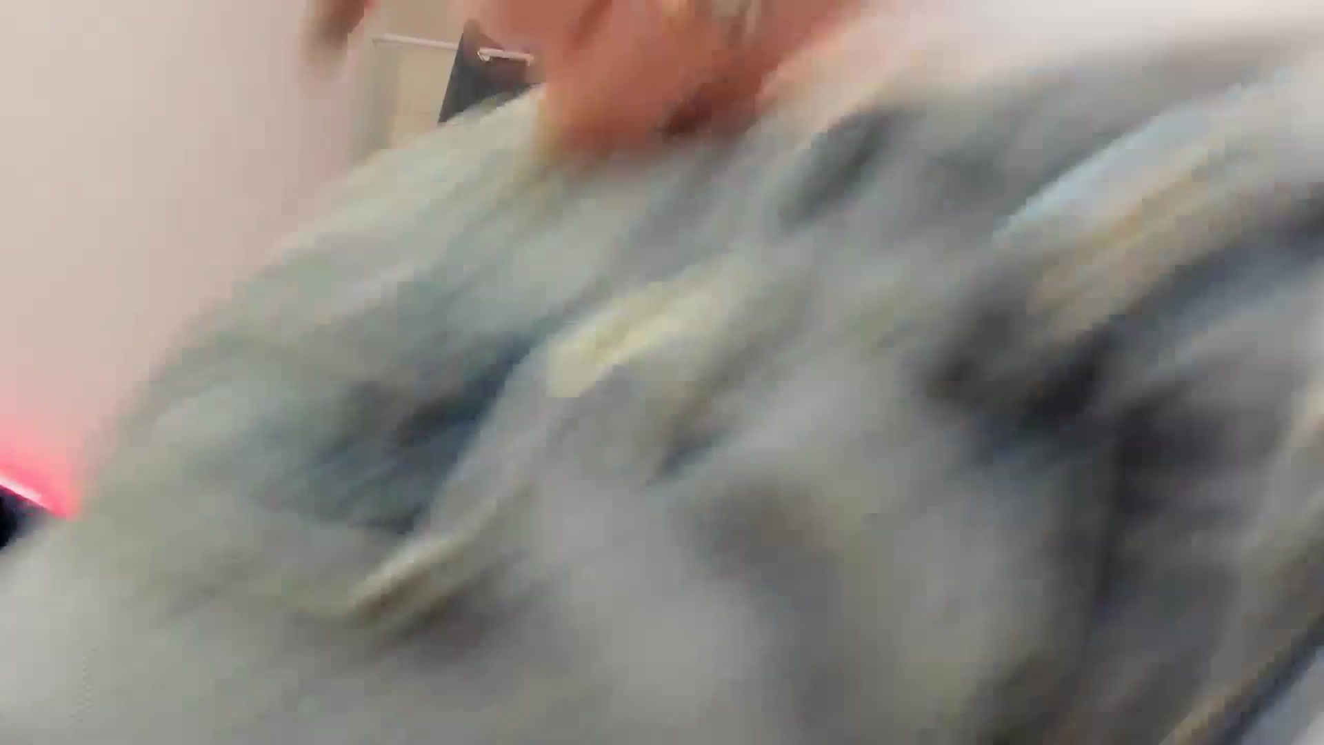 Gallery image thumbnail from Brocard's myfreecams stream on, 01/05/2026, 09:47 image 2 of 20