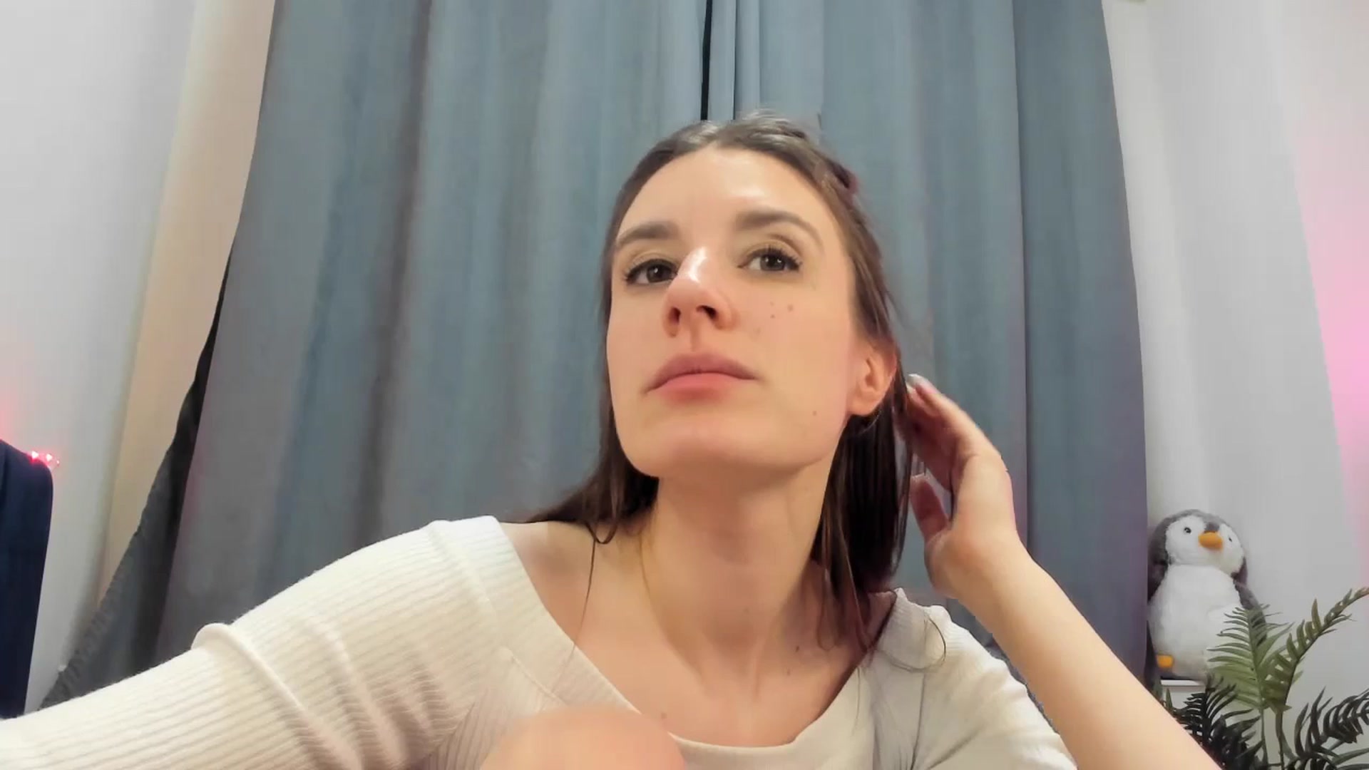 Gallery image thumbnail from Brocard's myfreecams stream on, 01/18/2026, 13:40 image 17 of 20