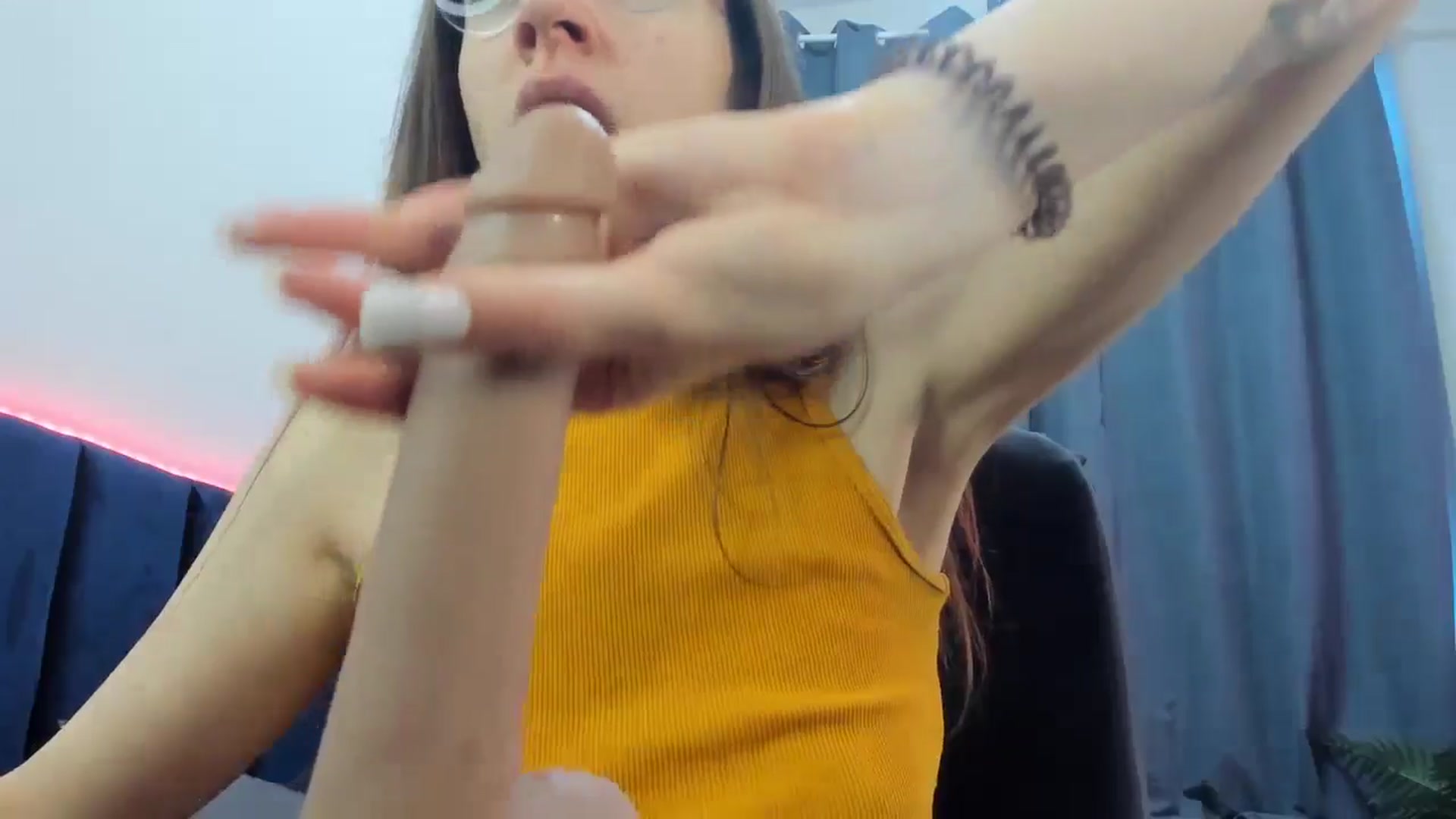 Gallery image thumbnail from Brocard's myfreecams stream on, 02/10/2026, 09:43 image 3 of 20