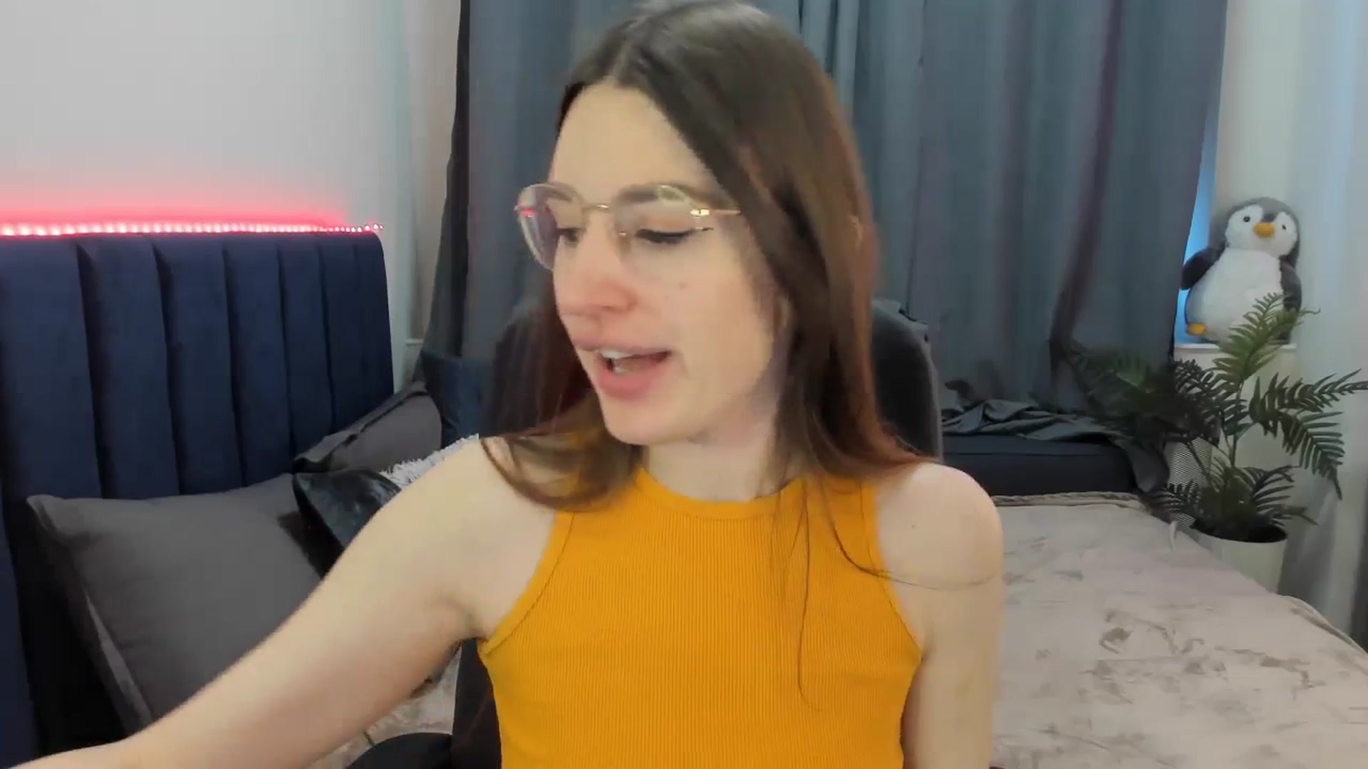 Gallery image thumbnail from Brocard's myfreecams stream on, 02/10/2026, 09:43 image 4 of 20