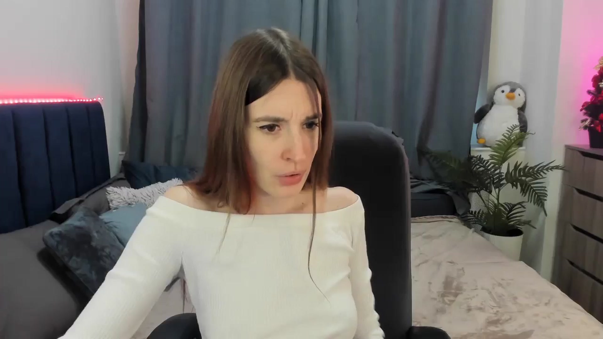 Gallery image thumbnail from Brocard's myfreecams stream on, 02/15/2026, 10:16 image 7 of 20