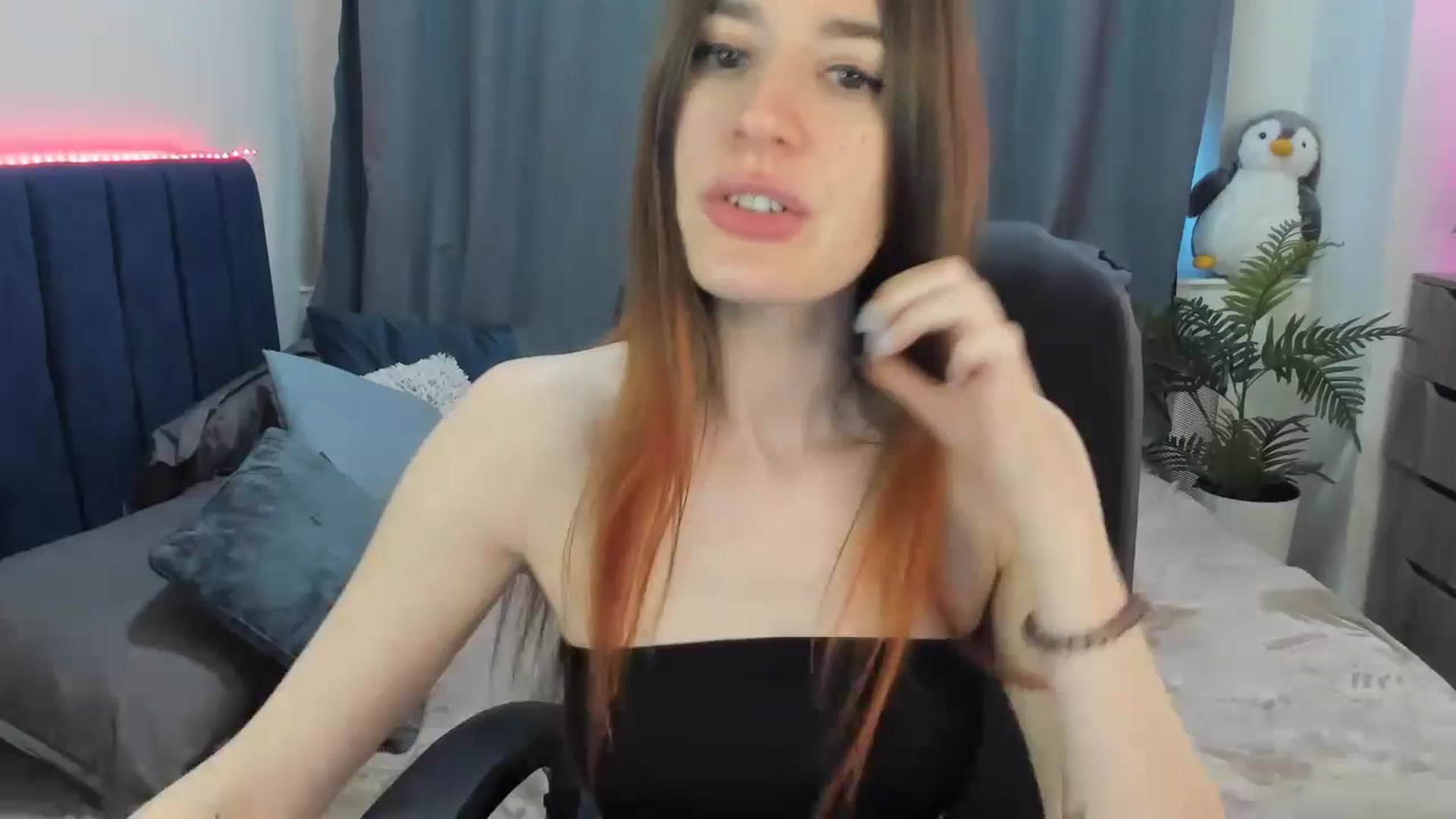 Gallery image thumbnail from Brocard's myfreecams stream on, 02/16/2026, 09:20 image 8 of 20