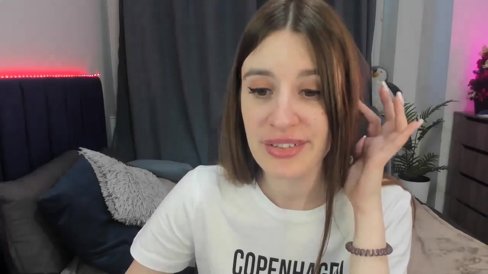 Gallery image thumbnail from Brocard's myfreecams stream on, 03/28/2026, 09:55 image 15 of 20
