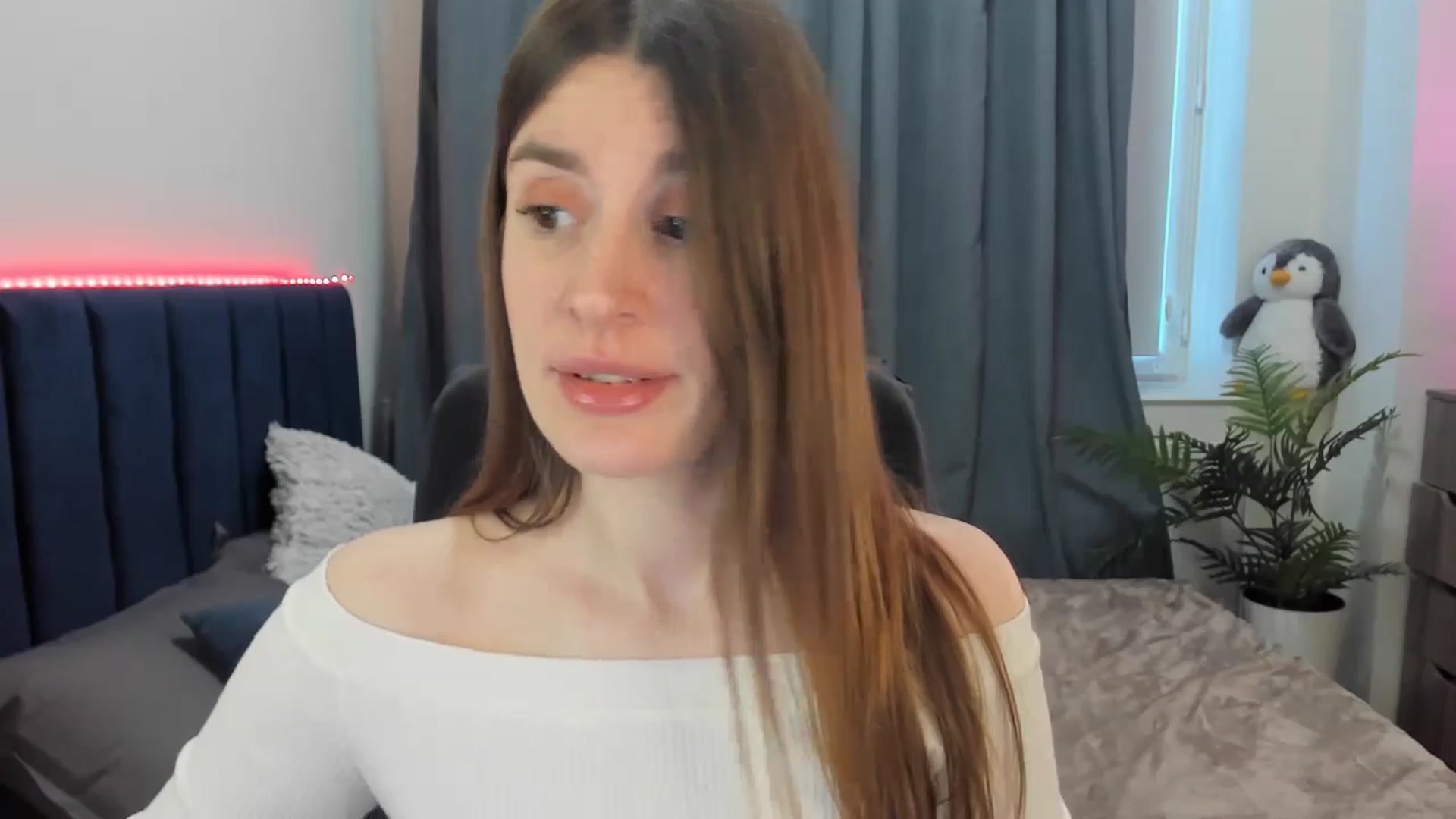 Gallery image thumbnail from Brocard's myfreecams stream on, 04/06/2026, 09:30 image 8 of 20