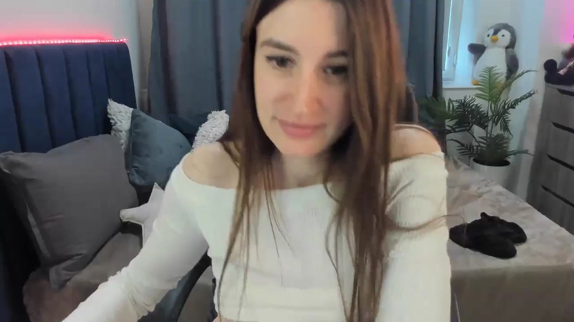 Gallery image thumbnail from Brocard's myfreecams stream on, 04/19/2026, 12:30 image 5 of 20