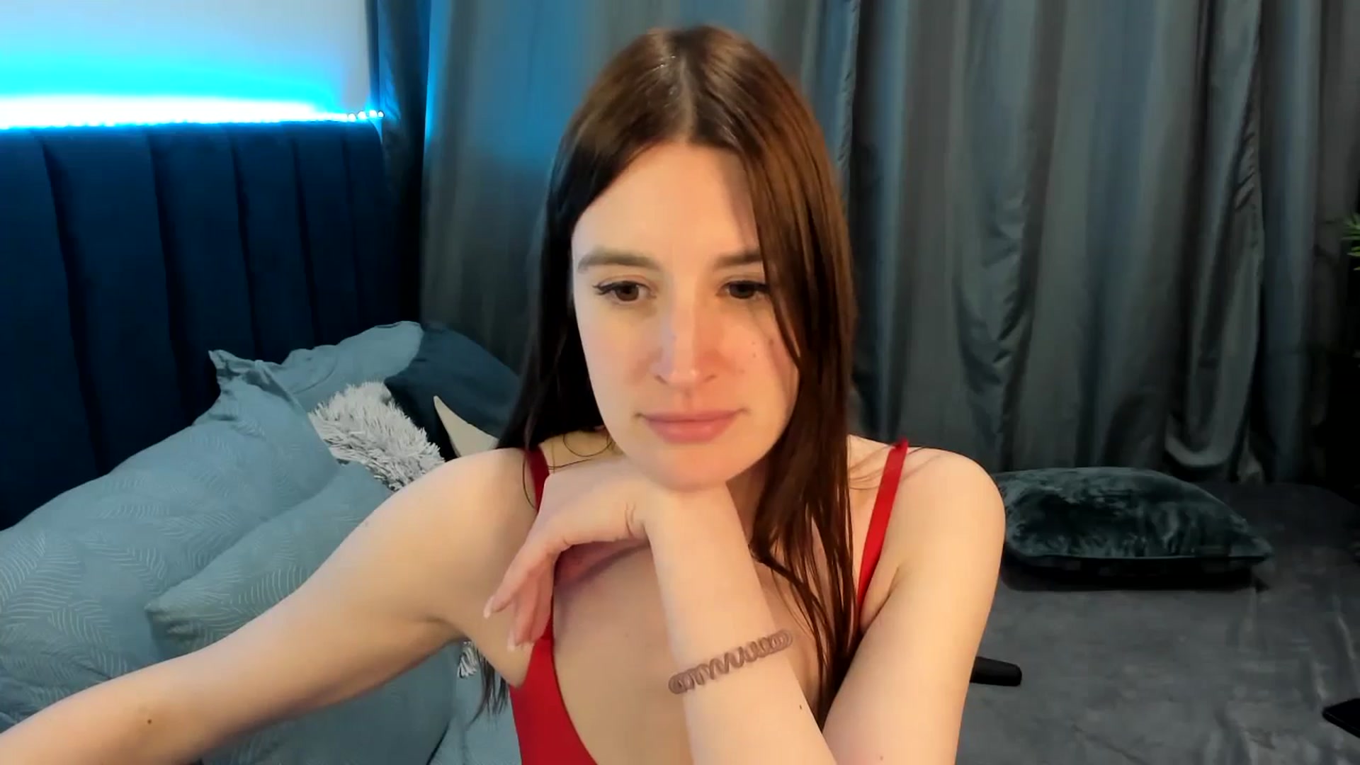 Gallery image thumbnail from Brocard's myfreecams stream on, 05/06/2026, 13:40 image 4 of 20