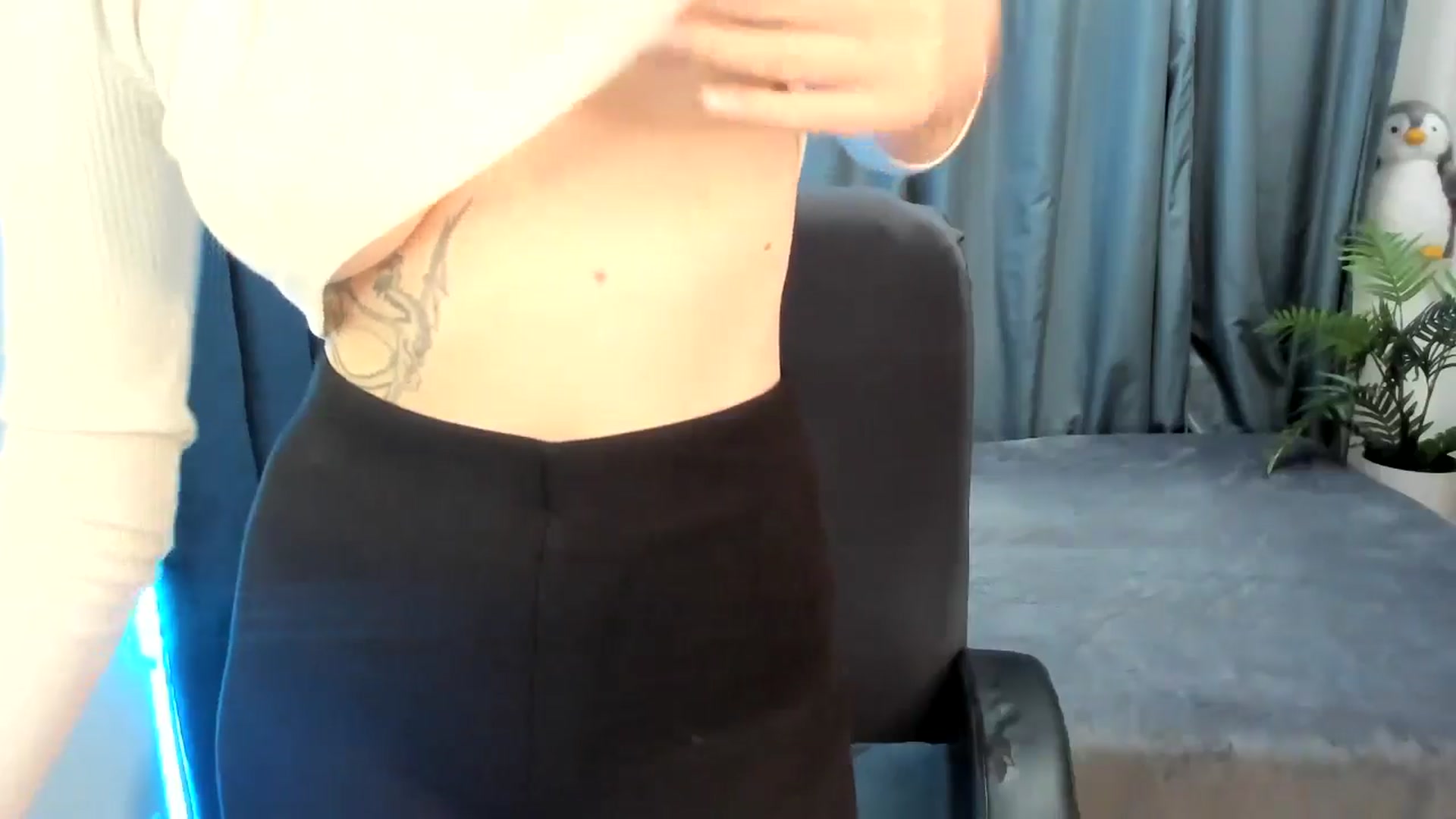 Gallery image thumbnail from Brocard's myfreecams stream on, 05/11/2026, 10:53 image 4 of 20