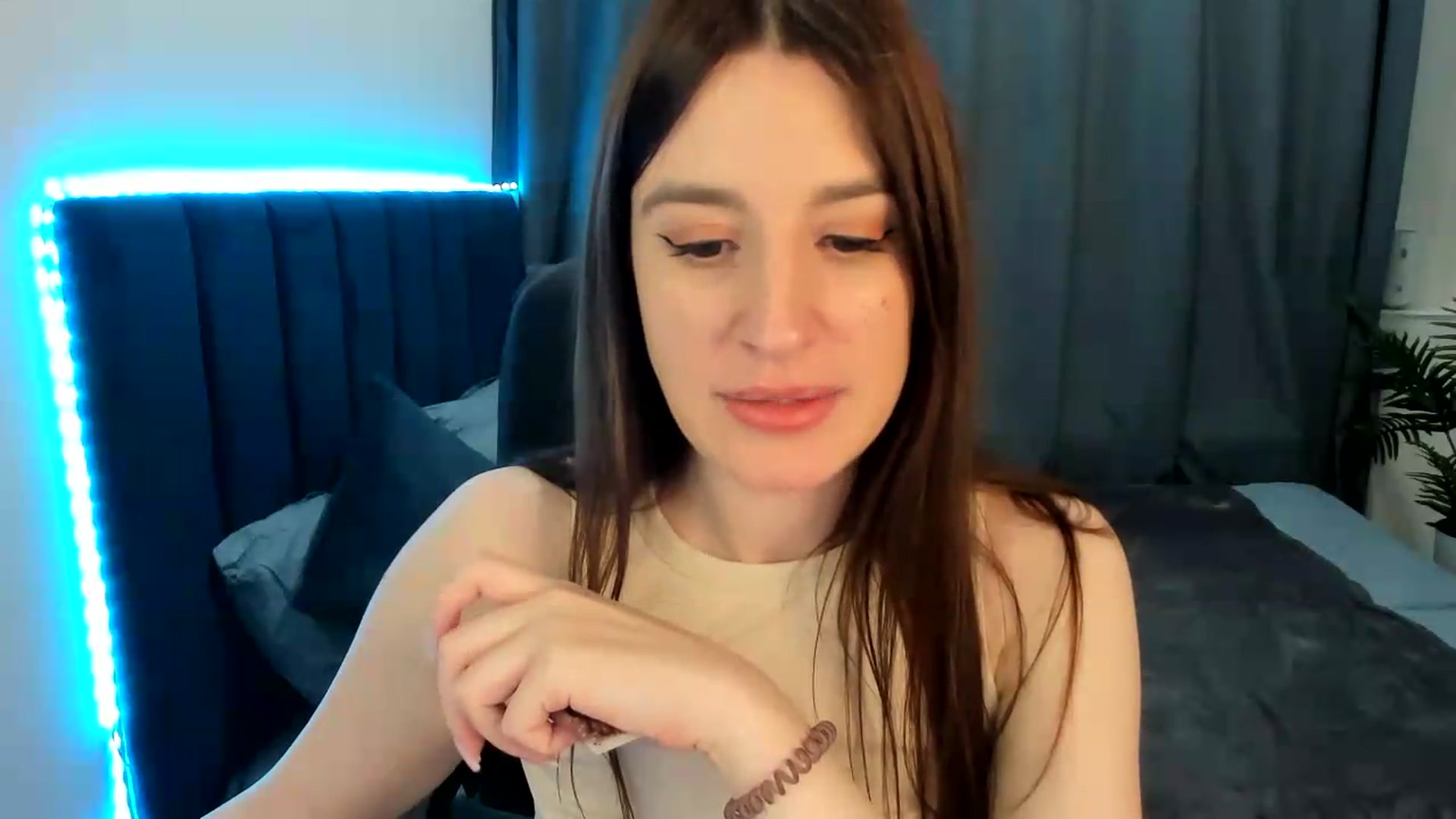 Gallery image thumbnail from Brocard's myfreecams stream on, 05/27/2026, 09:05 image 13 of 20