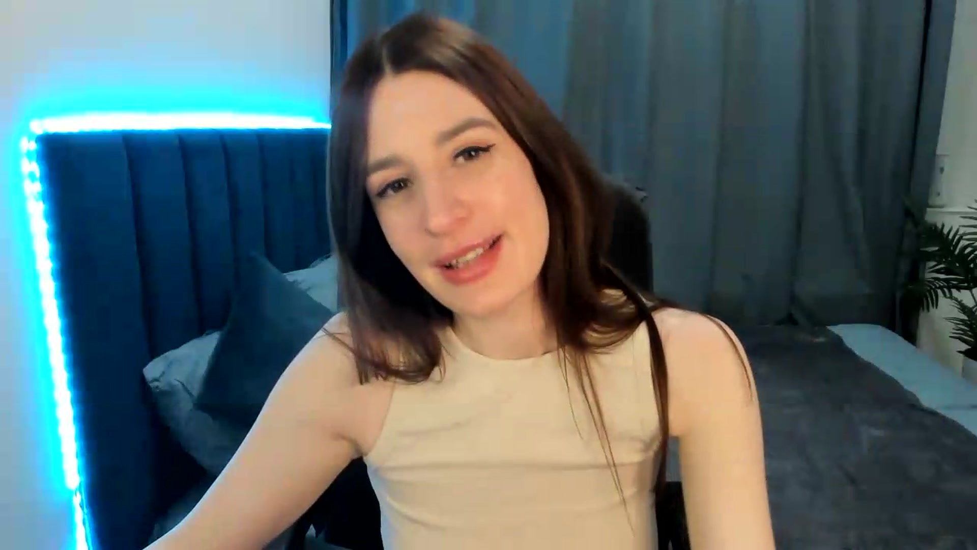 Gallery image thumbnail from Brocard's myfreecams stream on, 05/27/2026, 09:05 image 15 of 20