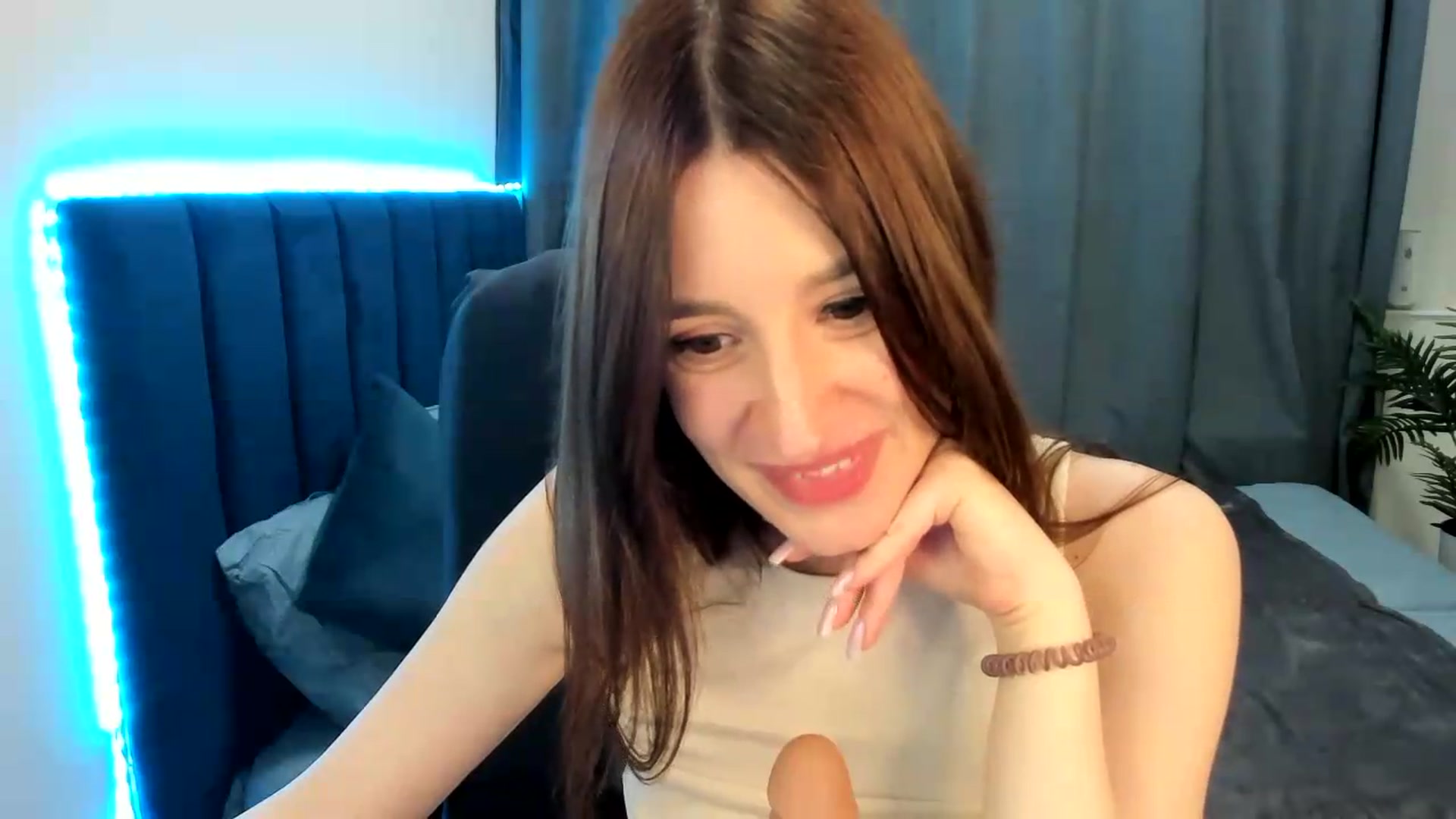 Gallery image thumbnail from Brocard's myfreecams stream on, 05/27/2026, 09:05 image 9 of 20