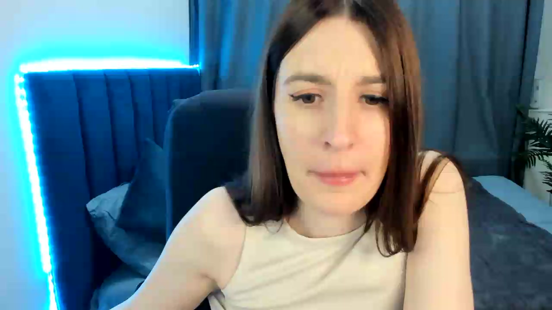 Gallery image thumbnail from Brocard's myfreecams stream on, 05/27/2026, 09:05 image 1 of 20