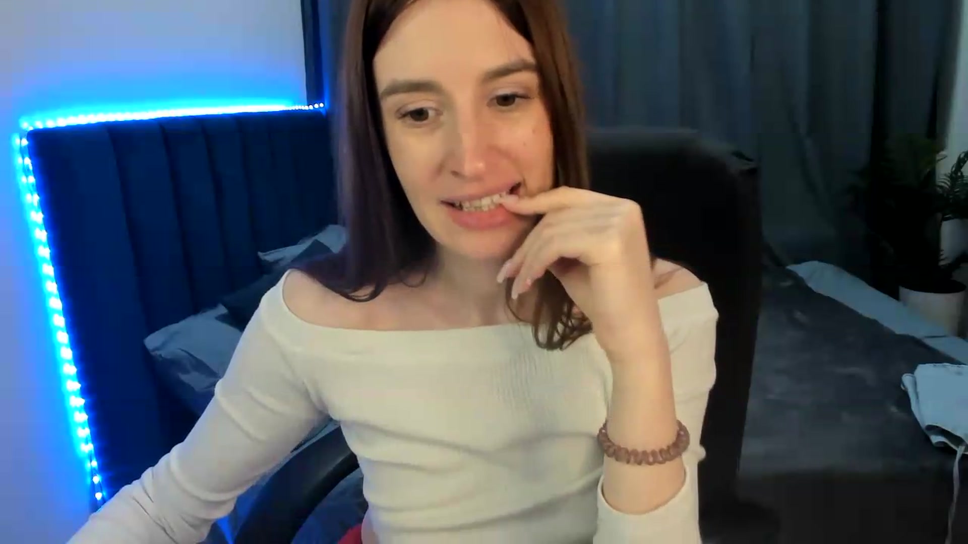 Gallery image thumbnail from Brocard's myfreecams stream on, 06/09/2026, 10:42 image 2 of 20