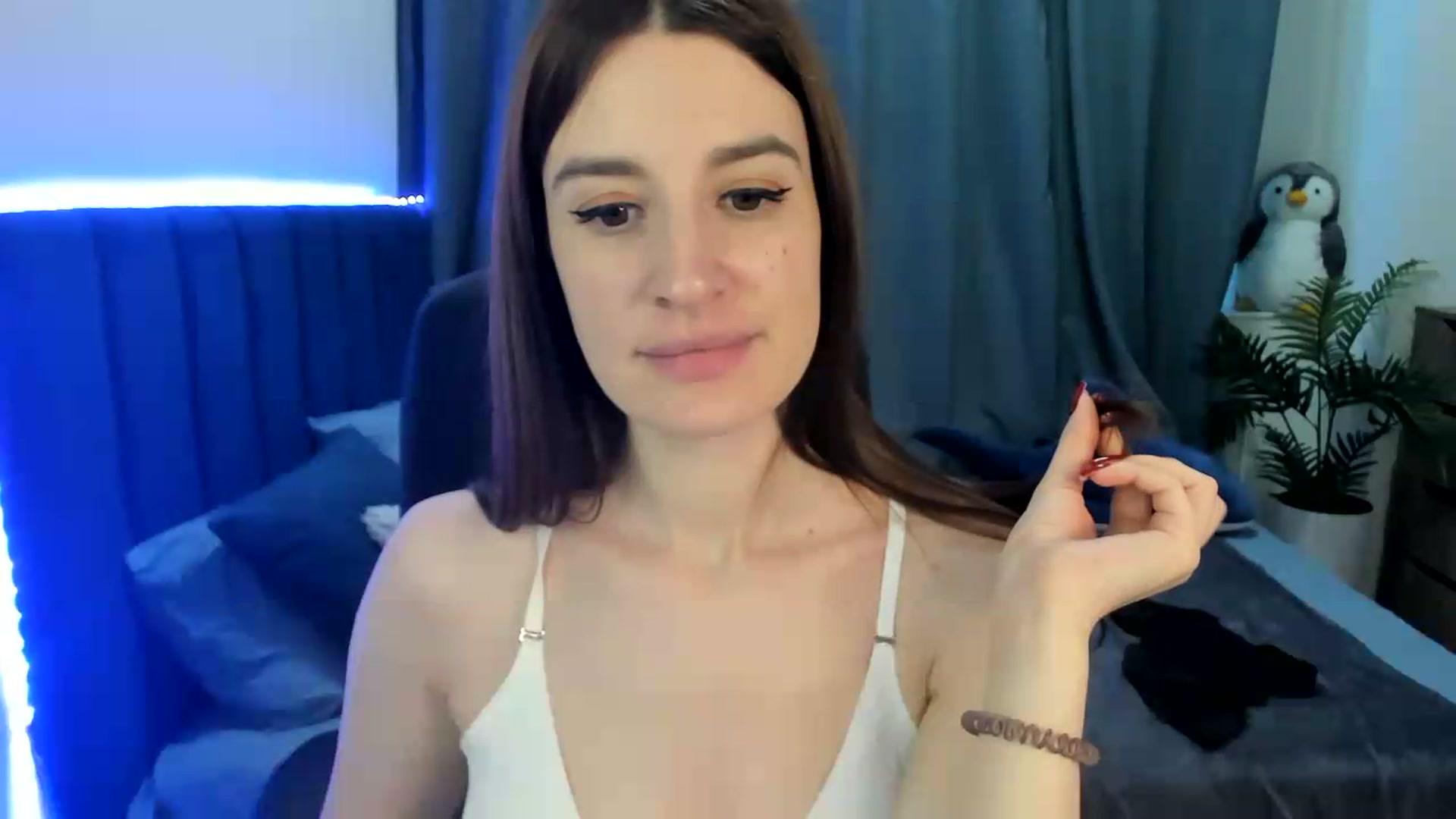 Gallery image thumbnail from Brocard's myfreecams stream on, 06/27/2026, 10:19 image 8 of 20