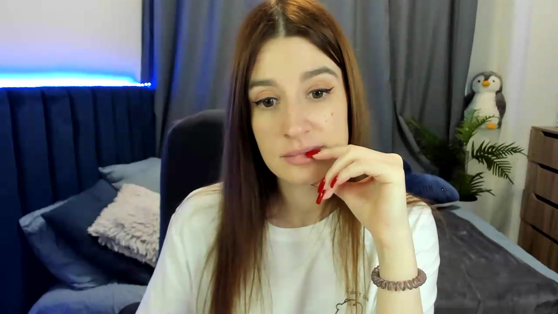 Gallery image thumbnail from Brocard's myfreecams stream on, 07/08/2026, 09:20 image 7 of 20