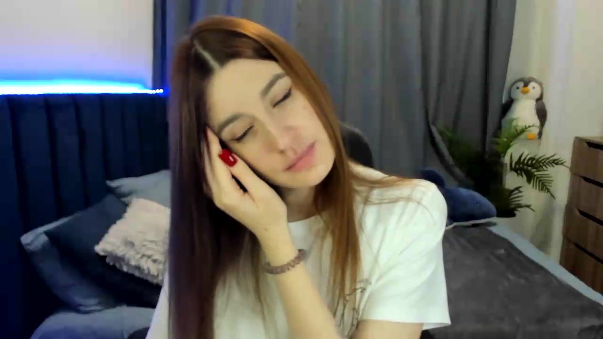 Gallery image thumbnail from Brocard's myfreecams stream on, 07/08/2026, 09:20 image 6 of 20