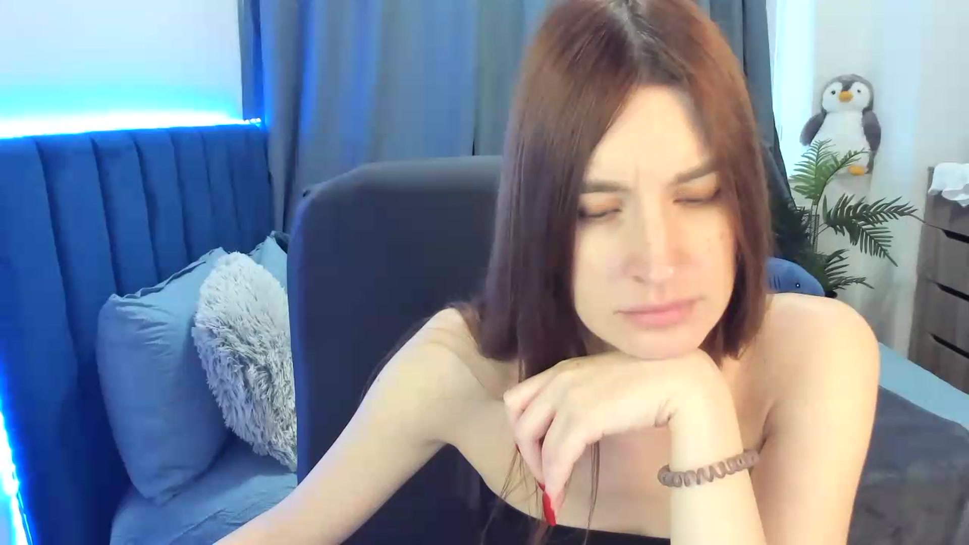 Gallery image thumbnail from Brocard's myfreecams stream on, 07/11/2026, 09:52 image 2 of 20