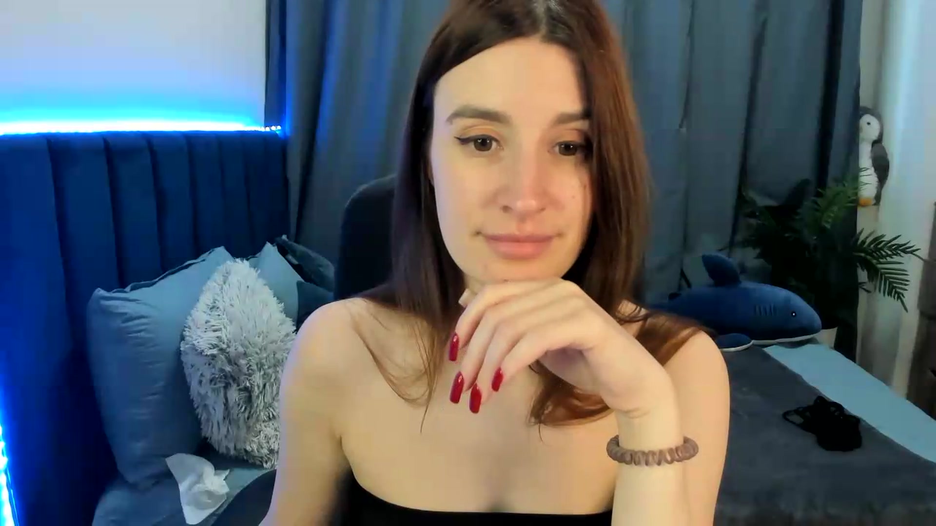 Gallery image thumbnail from Brocard's myfreecams stream on, 07/11/2026, 14:00 image 2 of 20