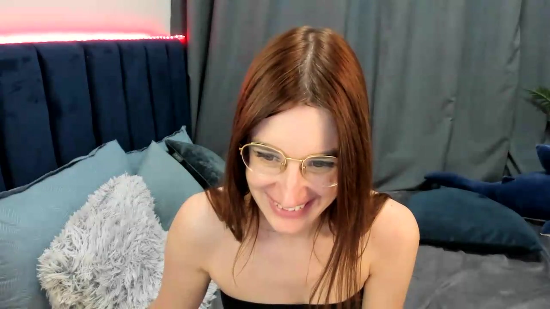 Gallery image thumbnail from Brocard's myfreecams stream on, 07/12/2026, 12:33 image 16 of 20