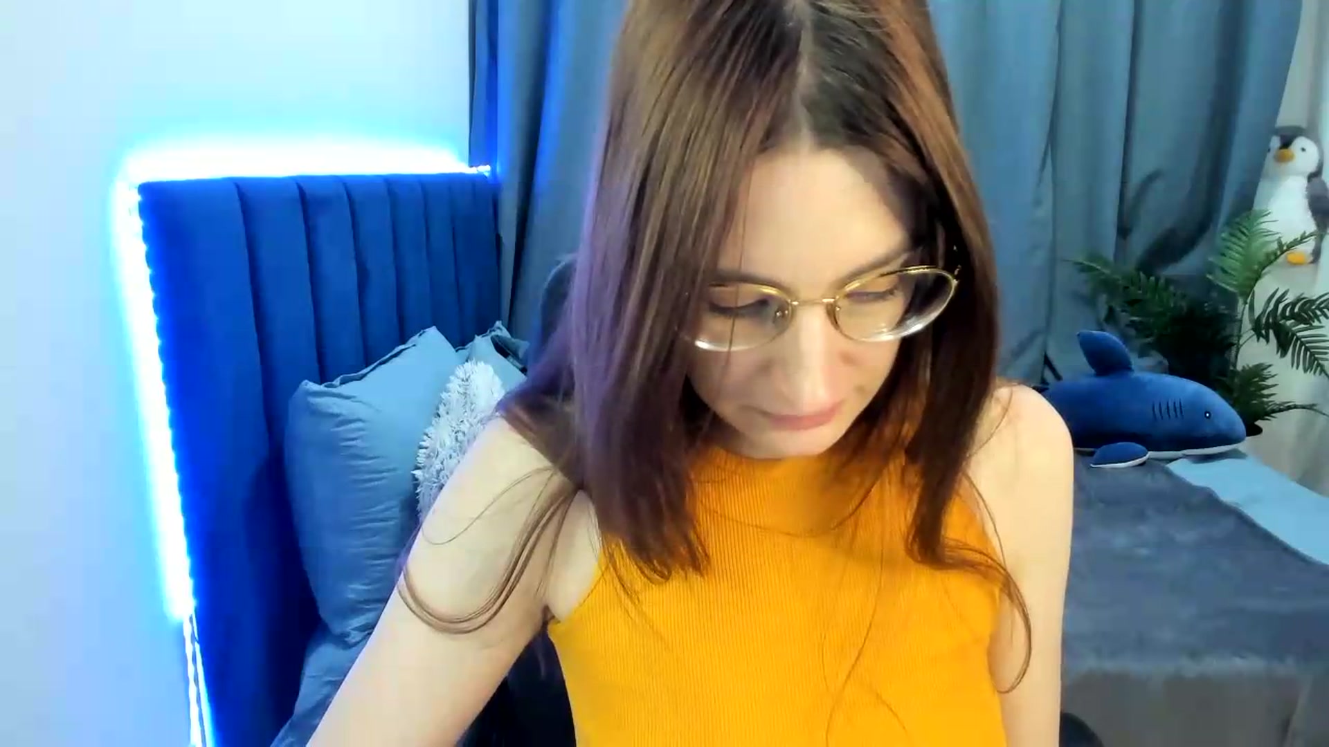 Gallery image thumbnail from Brocard's myfreecams stream on, 07/13/2026, 08:56 image 6 of 20