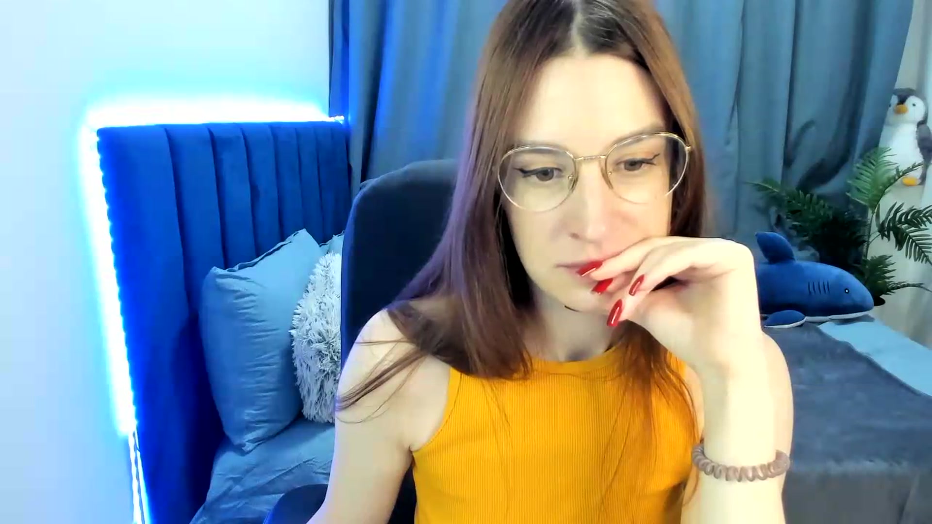 Gallery image thumbnail from Brocard's myfreecams stream on, 07/13/2026, 08:56 image 5 of 20