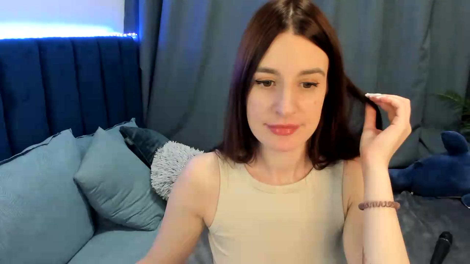 Gallery image thumbnail from Brocard's myfreecams stream on, 07/18/2026, 10:31 image 4 of 20