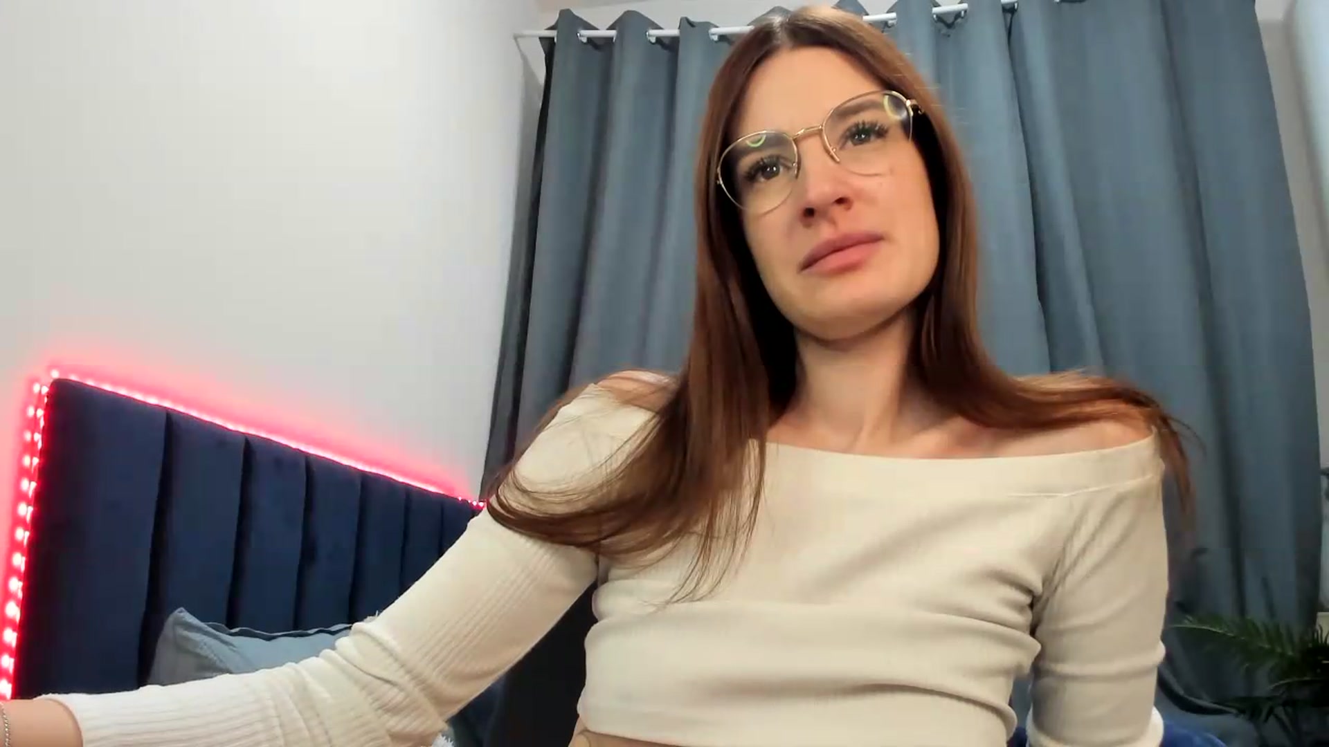 Gallery image thumbnail from Brocard's myfreecams stream on, 07/29/2026, 11:24 image 4 of 20