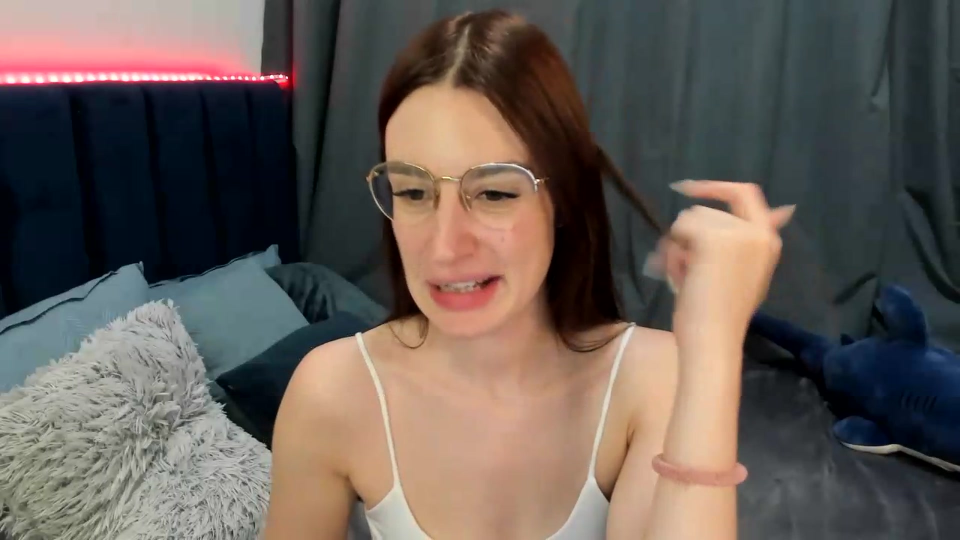 Gallery image thumbnail from Brocard's myfreecams stream on, 07/30/2026, 13:24 image 11 of 20