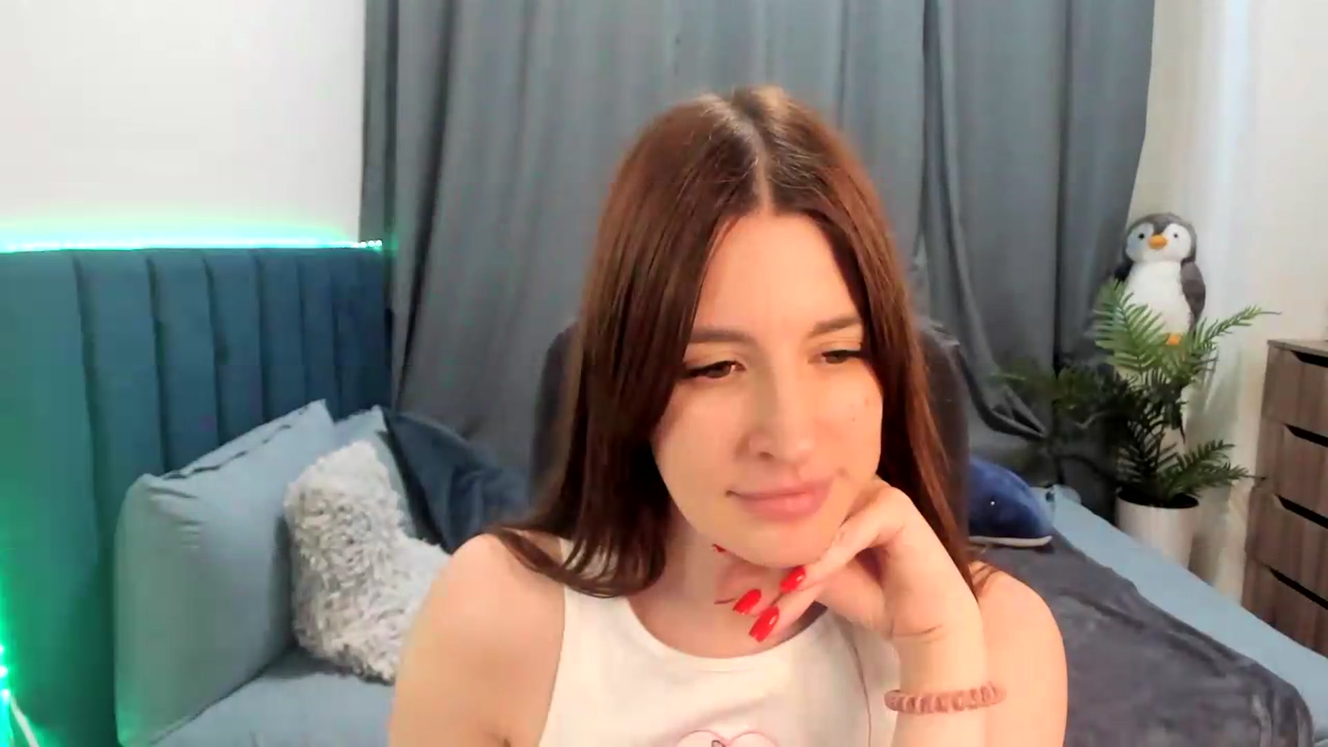 Gallery image thumbnail from Brocard's myfreecams stream on, 08/04/2026, 10:40 image 17 of 20