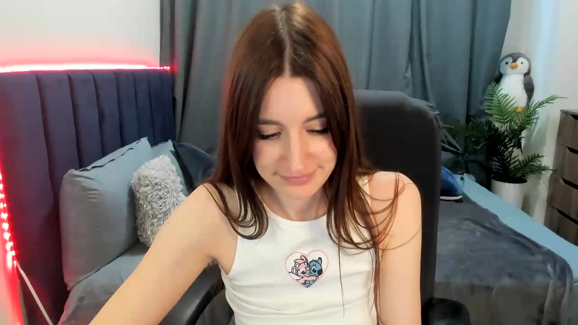 Gallery image thumbnail from Brocard's myfreecams stream on, 08/04/2026, 10:40 image 18 of 20