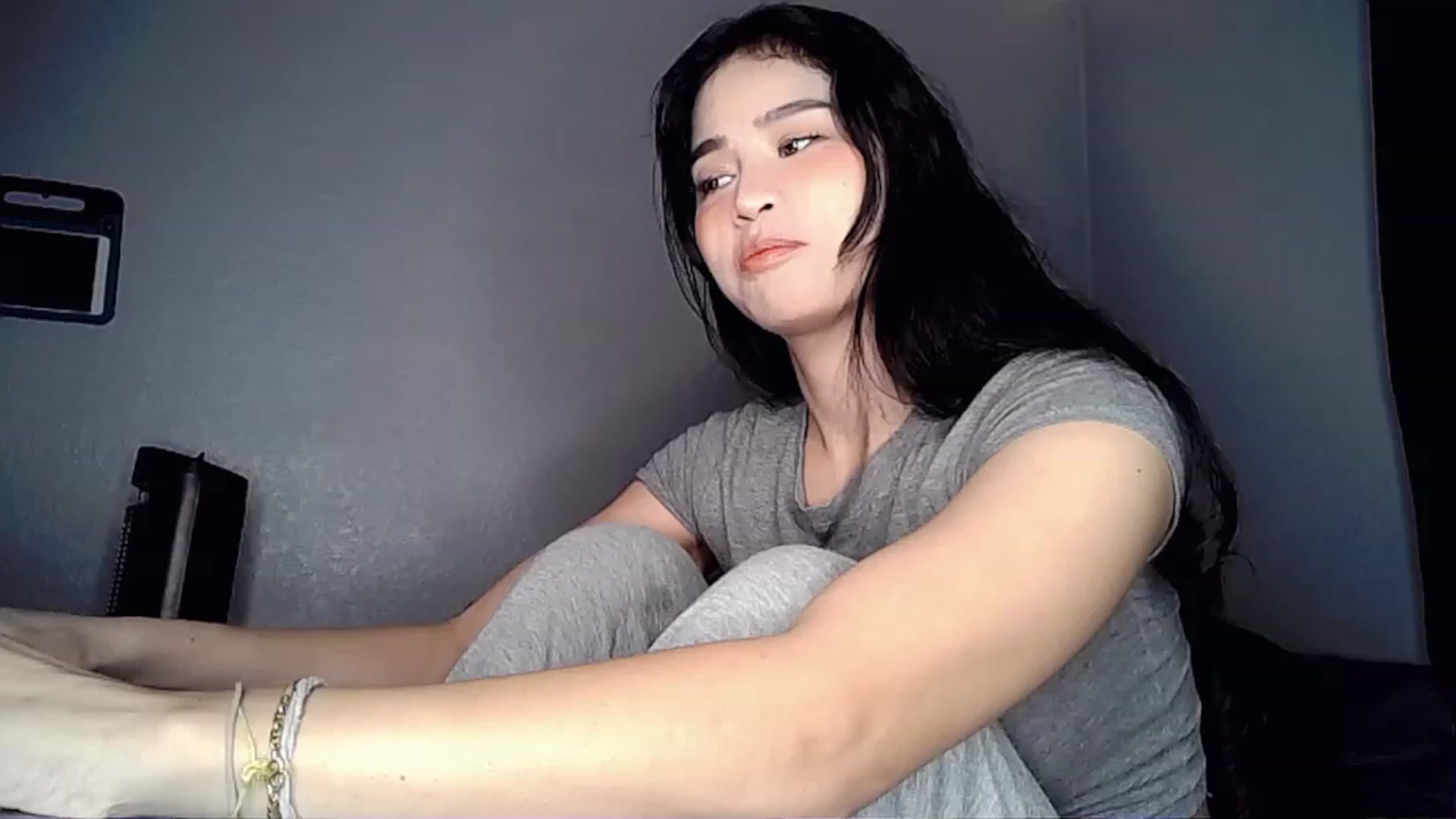 Gallery image thumbnail from BrokenRin's myfreecams stream on, 01/09/2023, 07:38 image 20 of 20