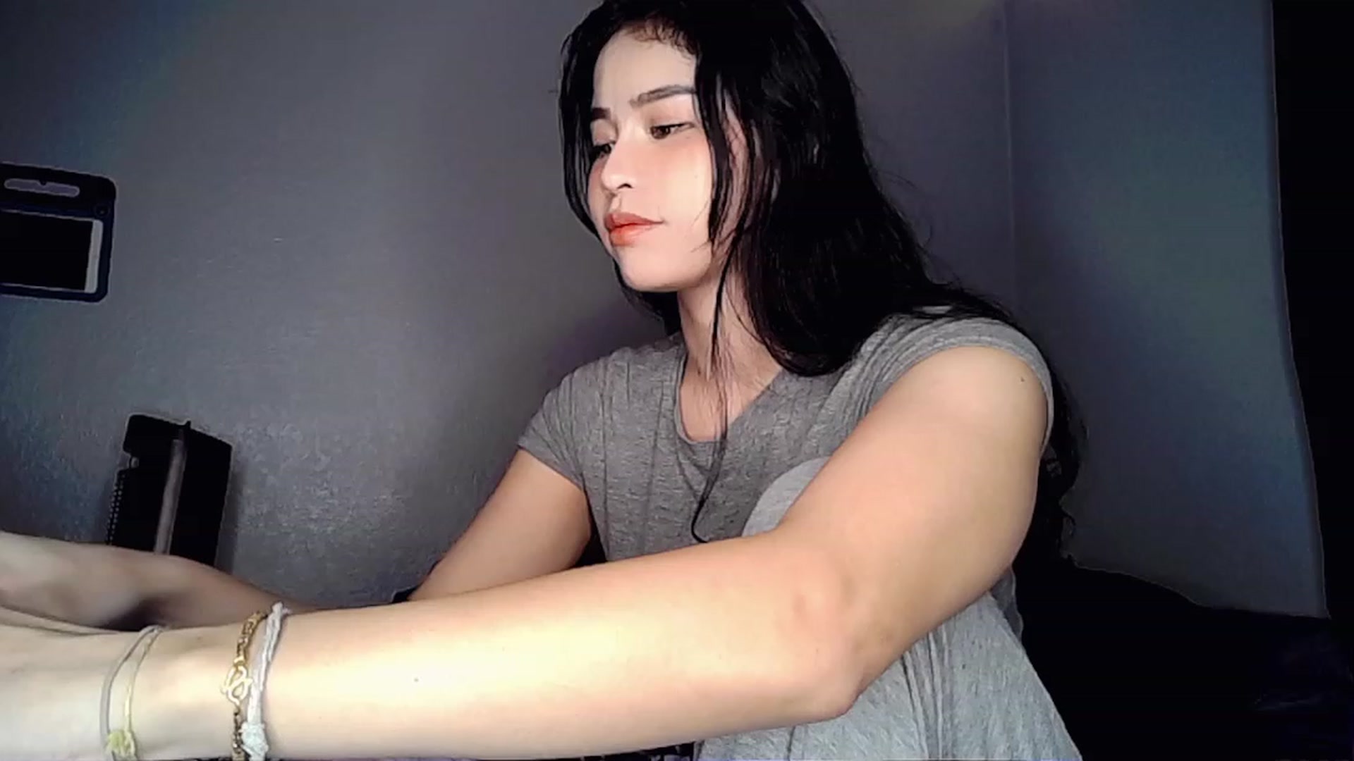 Gallery image thumbnail from BrokenRin's myfreecams stream on, 01/09/2023, 07:38 image 4 of 20