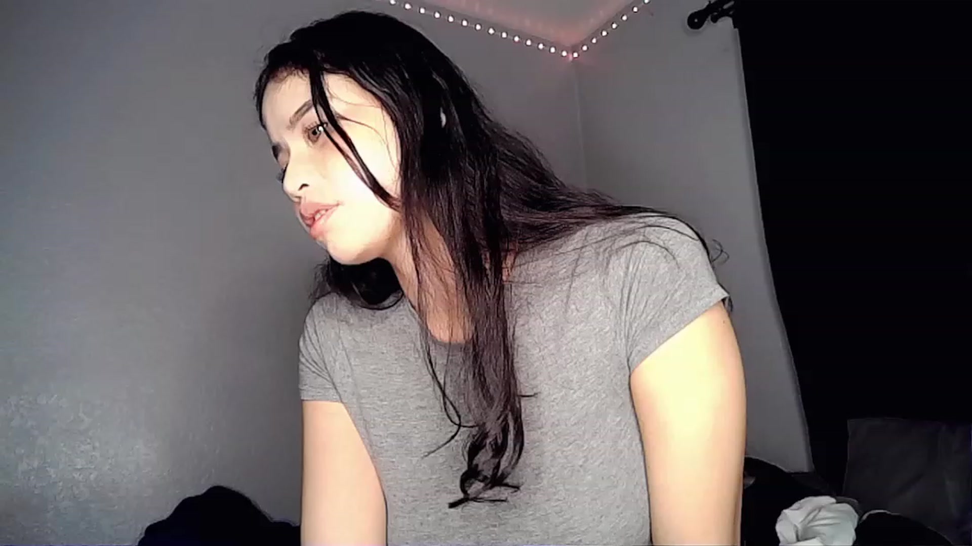 Gallery image thumbnail from BrokenRin's myfreecams stream on, 01/09/2023, 09:40 image 10 of 20