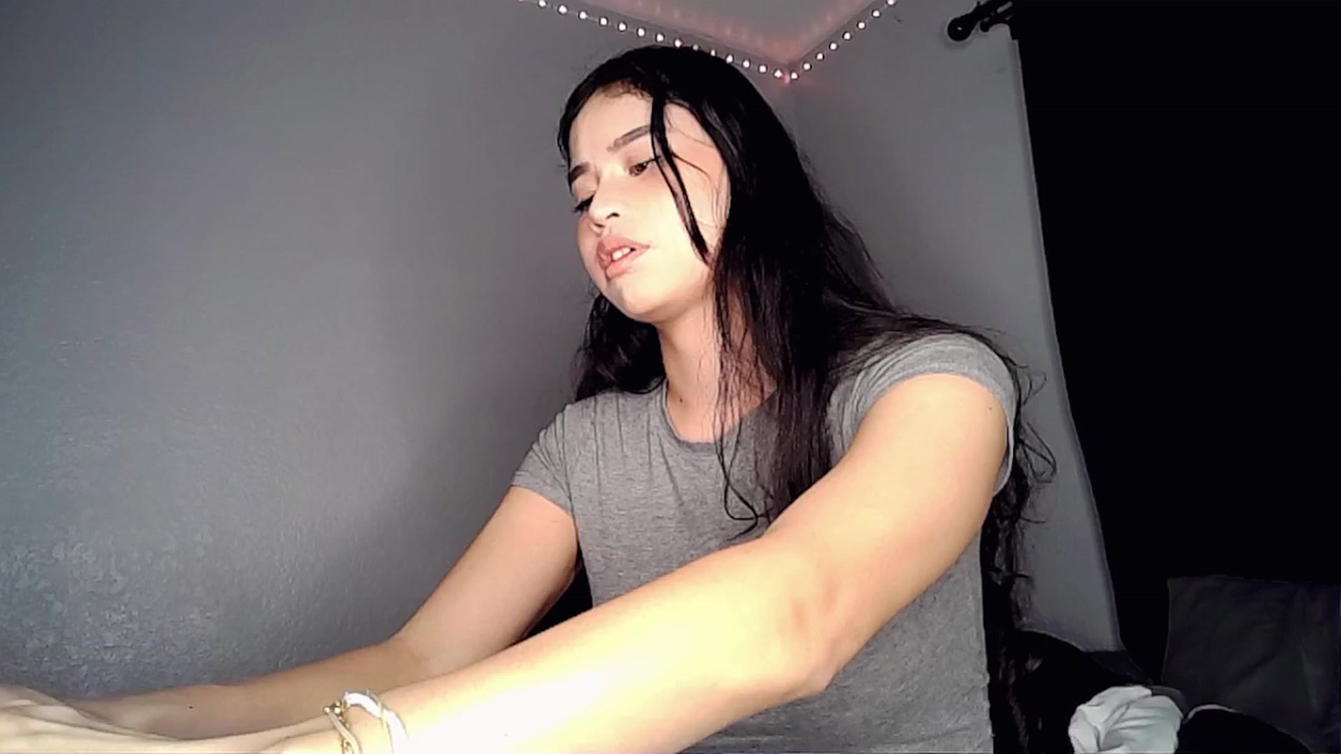 Gallery image thumbnail from BrokenRin's myfreecams stream on, 01/09/2023, 09:40 image 7 of 20