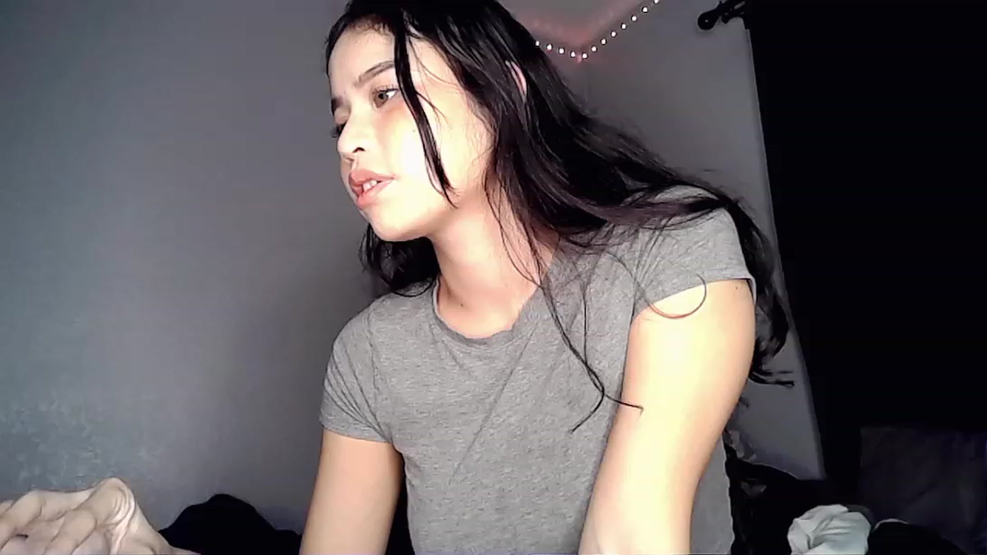 Gallery image thumbnail from BrokenRin's myfreecams stream on, 01/09/2023, 09:40 image 1 of 20