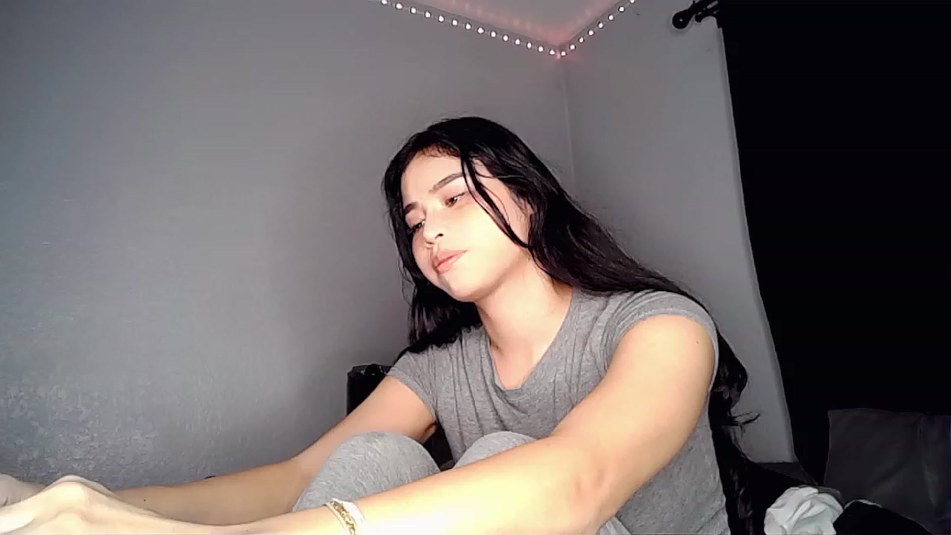 Gallery image thumbnail from BrokenRin's myfreecams stream on, 01/09/2023, 09:40 image 18 of 20